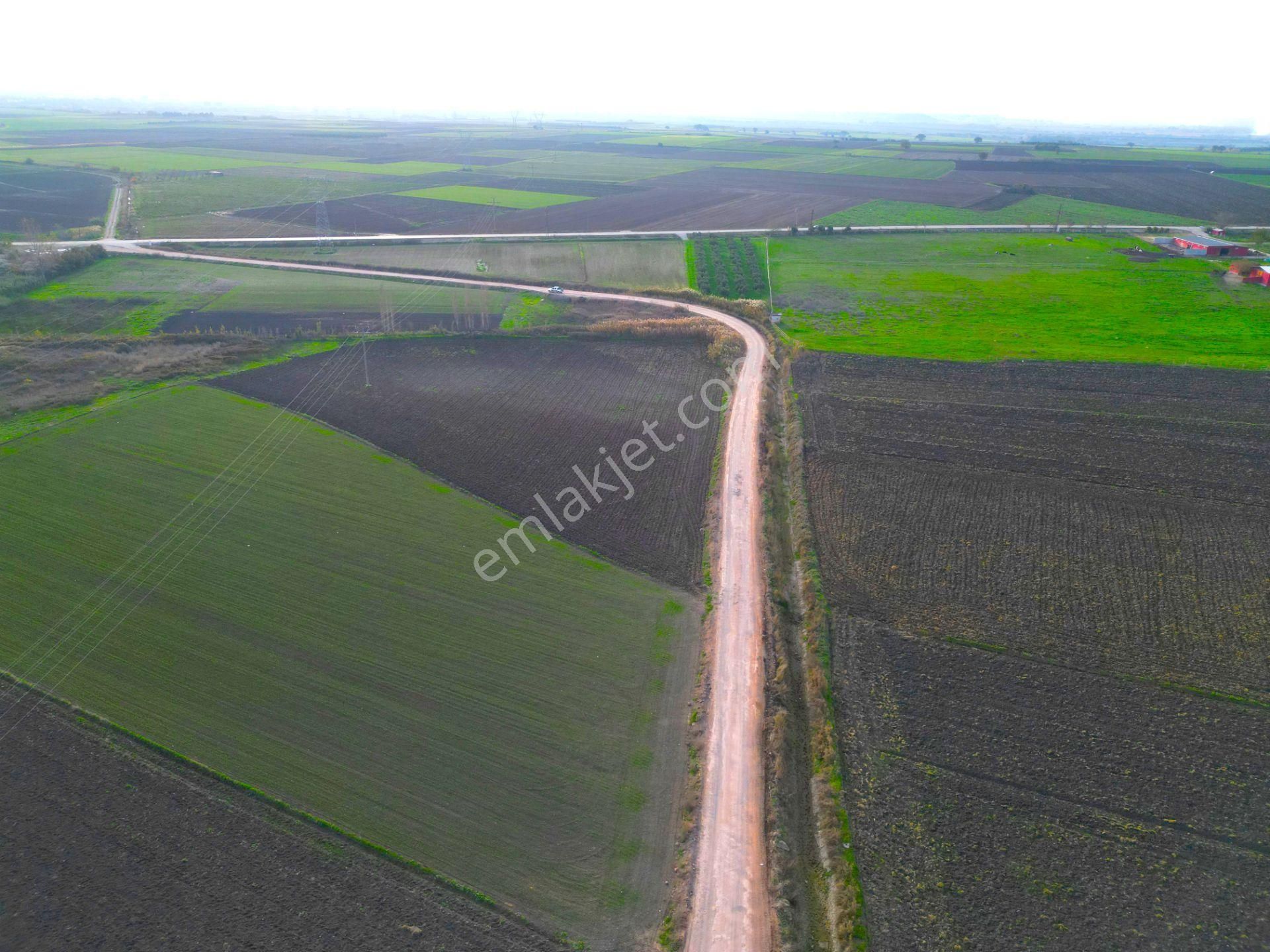 |karacabey| Harika Konumda Yol Su Elektrik Olan Yatırımlık Arazi! - Görsel 17
