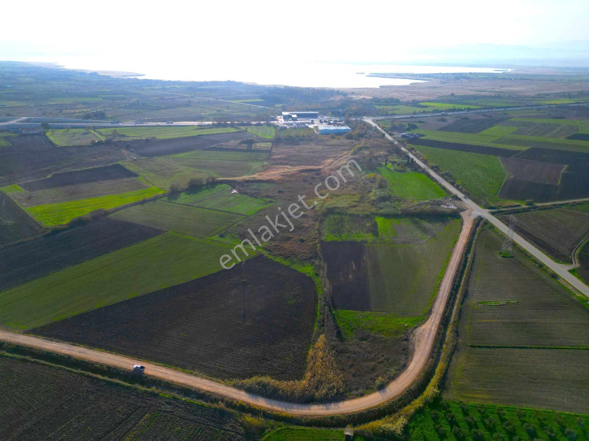 |karacabey| Harika Konumda Yol Su Elektrik Olan Yatırımlık Arazi! - Görsel 23