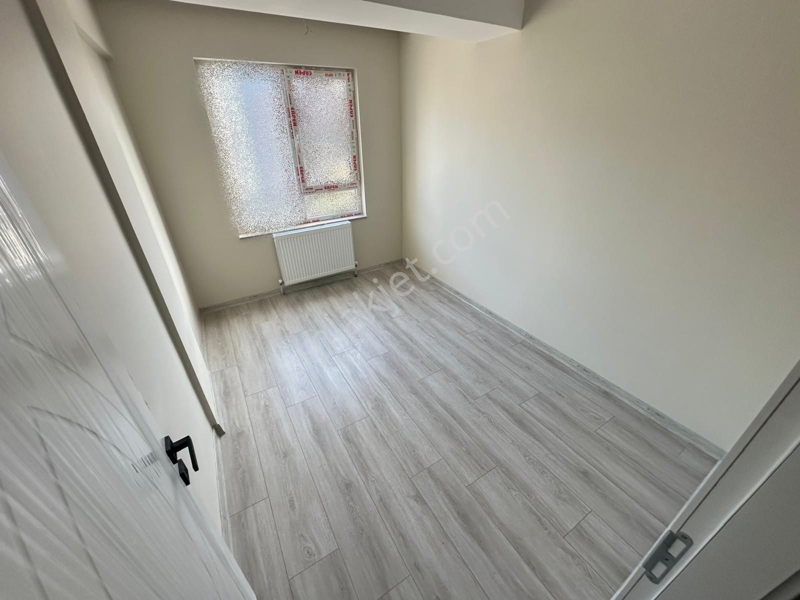 Mustafa Kemal'de 3+1 Köşe Başında Cadde Cepheli Satılık Daire - Görsel 26