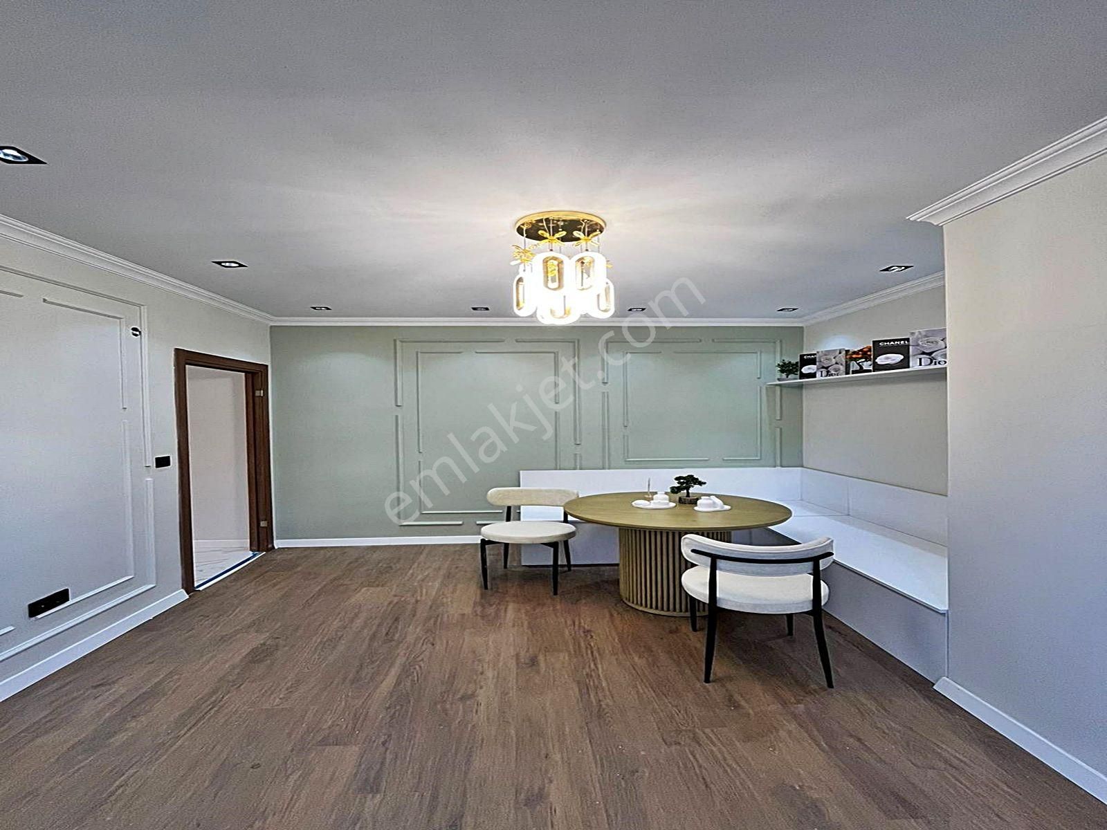 Cadde34'den Kavaklı'da Kış Bahçeli, Hamam&giyinme Odalı 2.5+1 Full Dekorlu Giriş Dairemiz Satışta!!! - Görsel 13