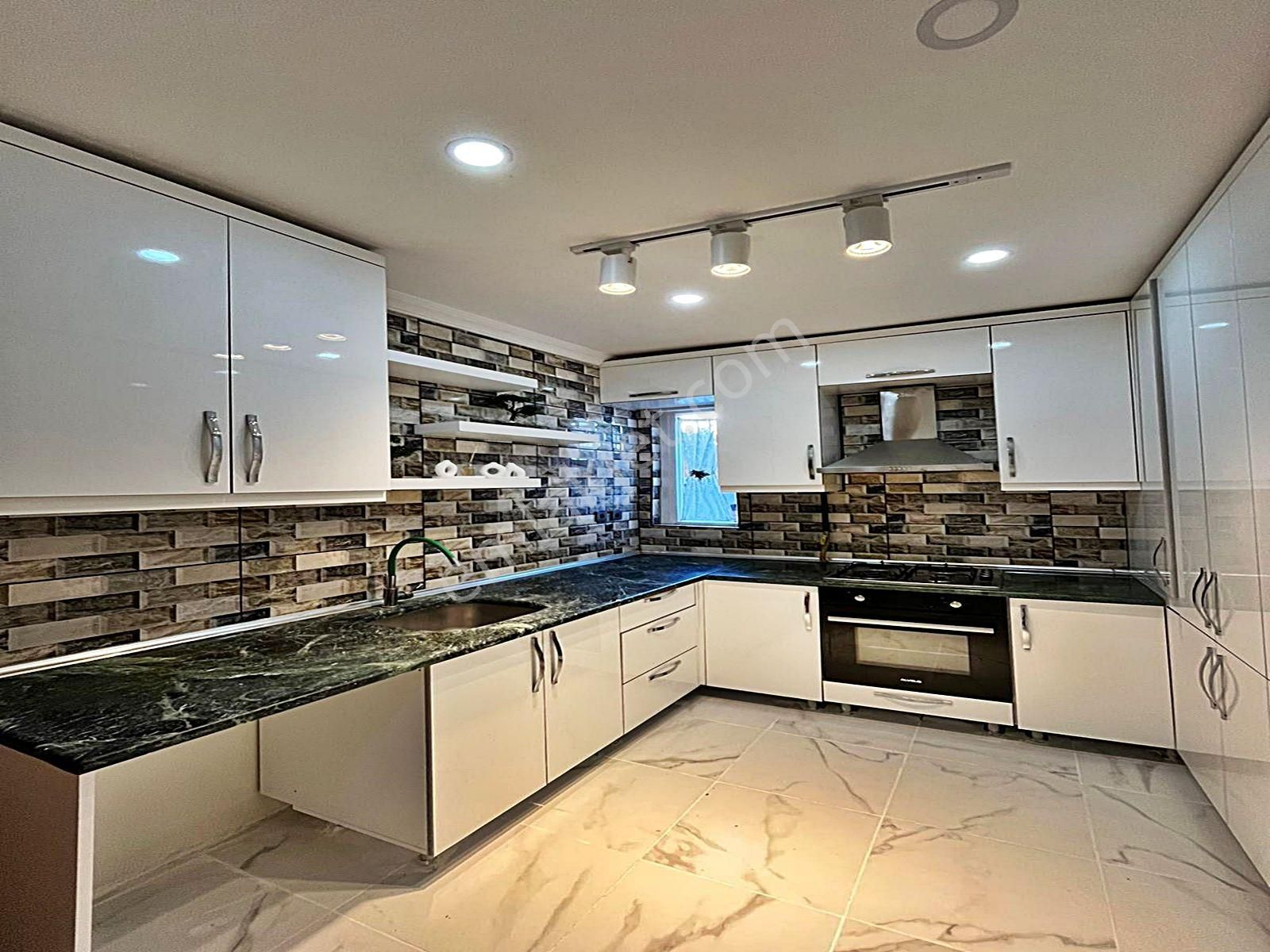 Cadde34'den Kavaklı'da Kış Bahçeli, Hamam&giyinme Odalı 2.5+1 Full Dekorlu Giriş Dairemiz Satışta!!! - Görsel 6