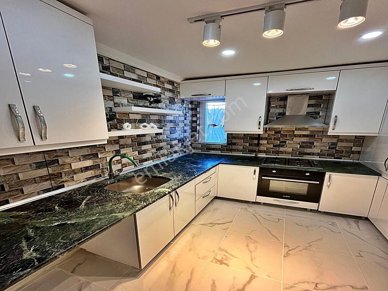 Cadde34'den Kavaklı'da Kış Bahçeli, Hamam&giyinme Odalı 2.5+1 Full Dekorlu Giriş Dairemiz Satışta!!! - Görsel 17