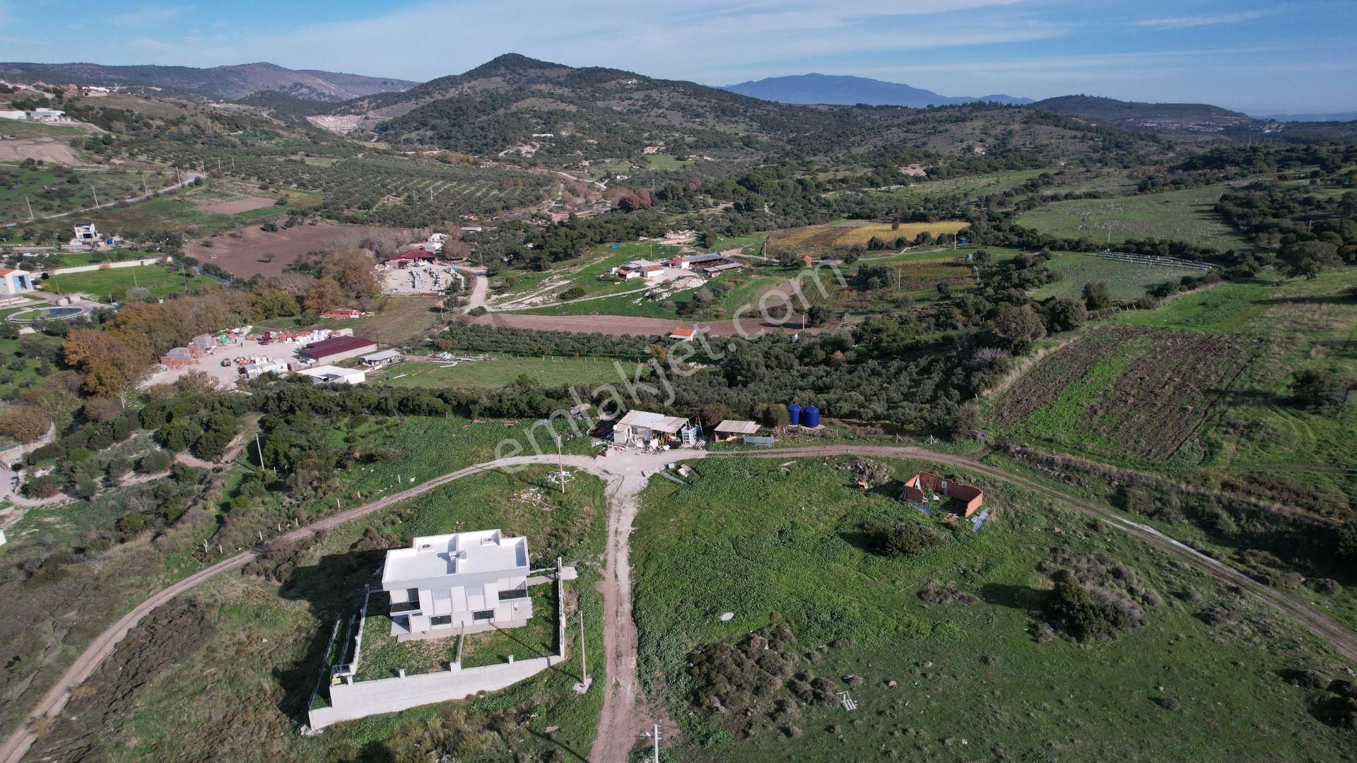 Egenin İncisi Çandarlı Merkezde Deniz Manzaralı Arsa - Görsel 30