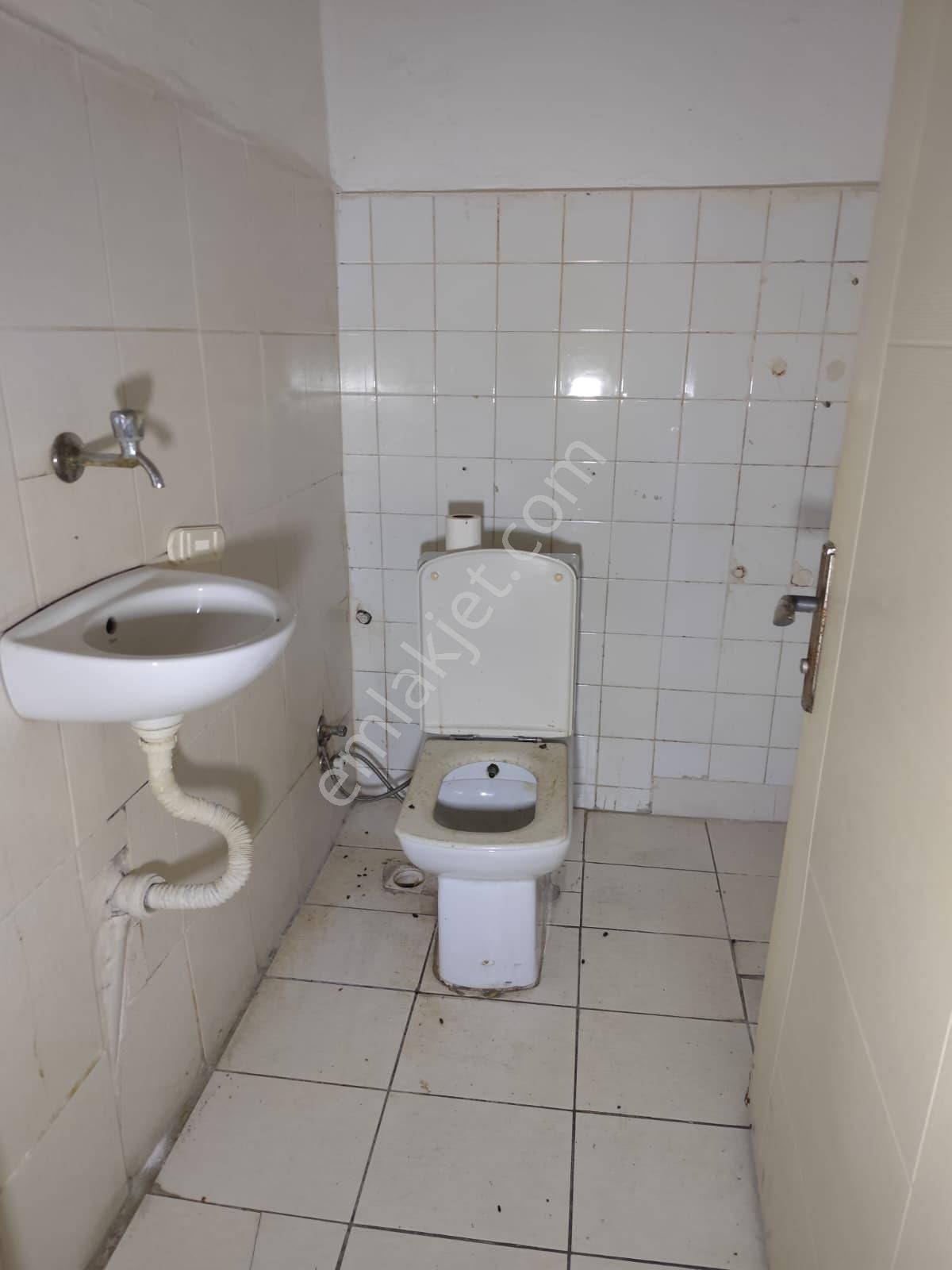 Ofis-dükkan-magaza Olarak Her Sektöre Uygun Satılık İş Yeri - Görsel 7