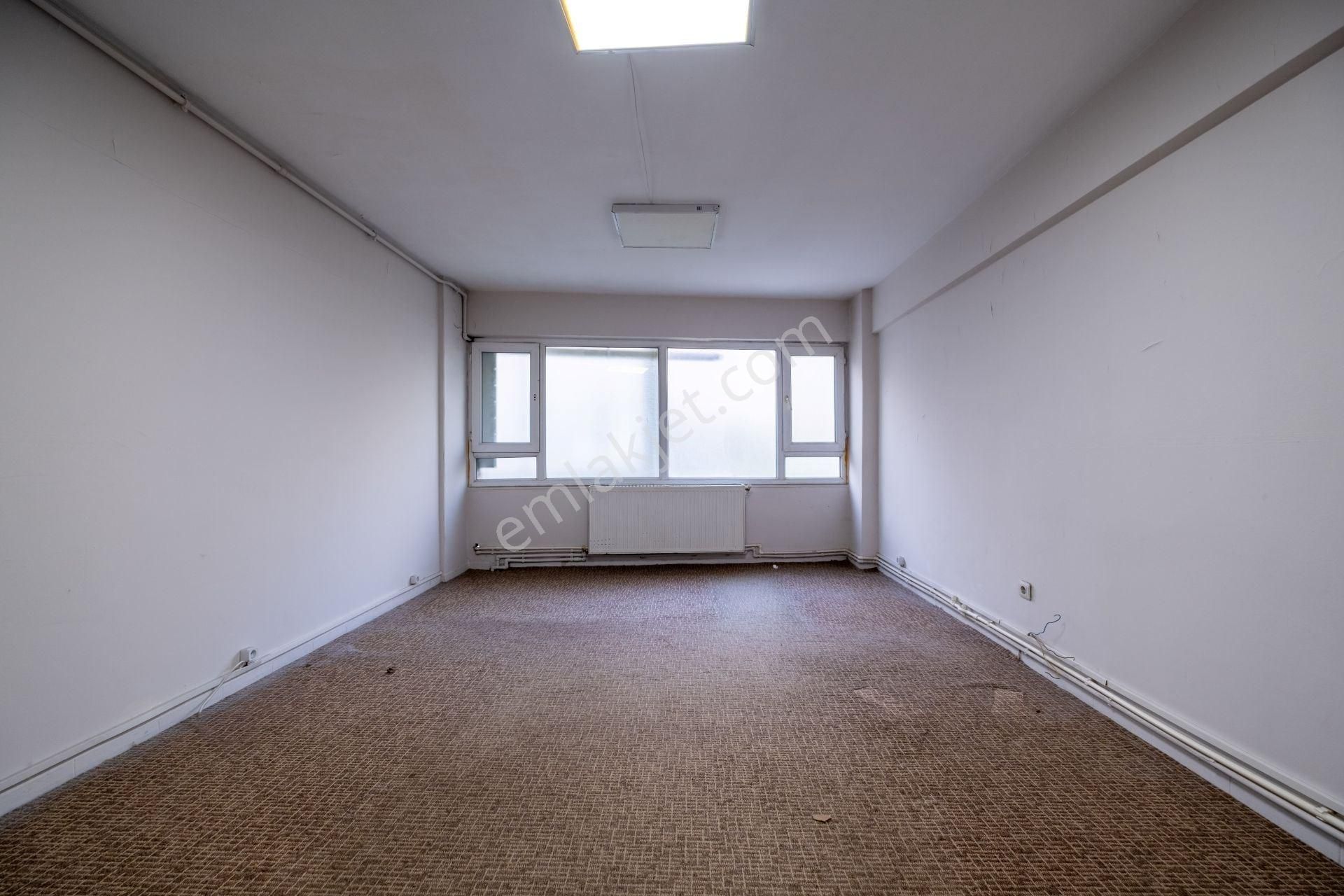 Kadıköy Kurbağalıdere Cad. Belediye Karşısı, 6 Odalı Kiralık Ofis - Görsel 21