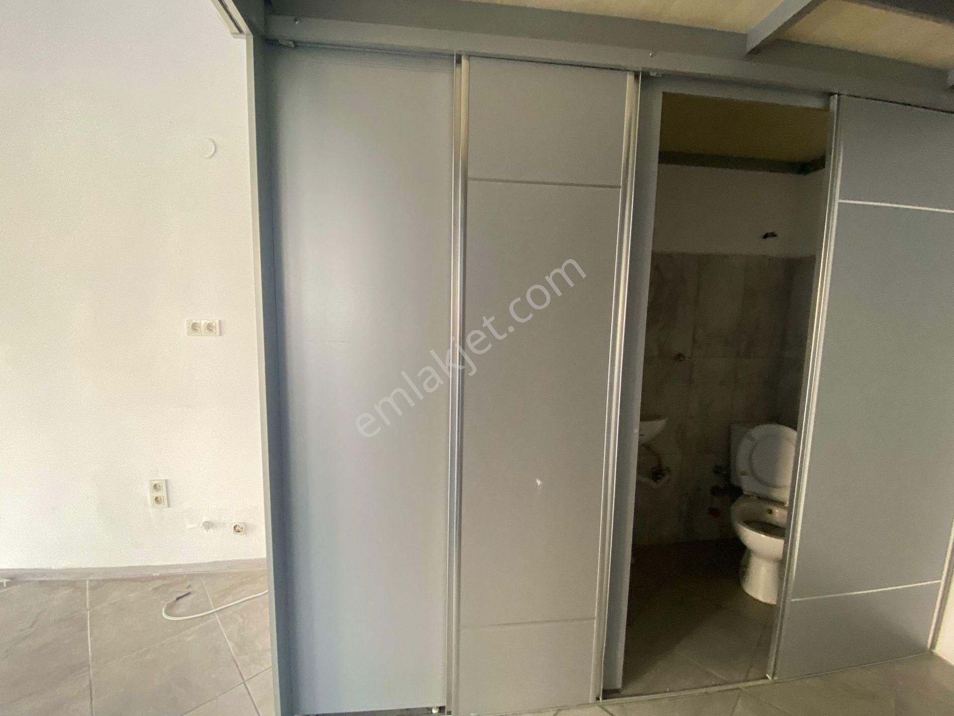 Aliağa Da Merkezi Lokasyonda Kiralık Dükkan - Görsel 14