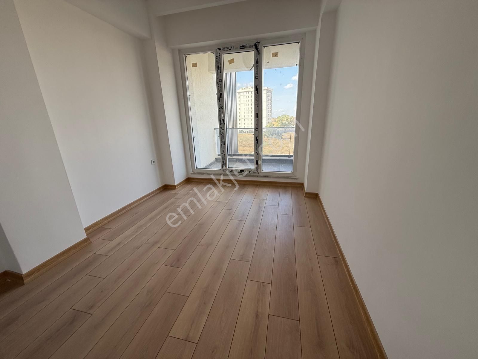 Turyap Hürriyetten İzsiz Towers Da 2.kat 3+1 Kiralık Daire - Görsel 29