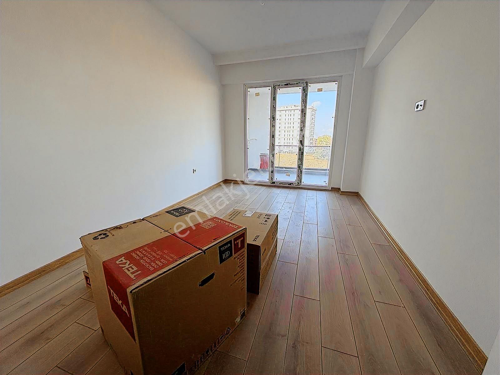 Turyap Hürriyetten İzsiz Towers Da 2.kat 3+1 Kiralık Daire - Görsel 7