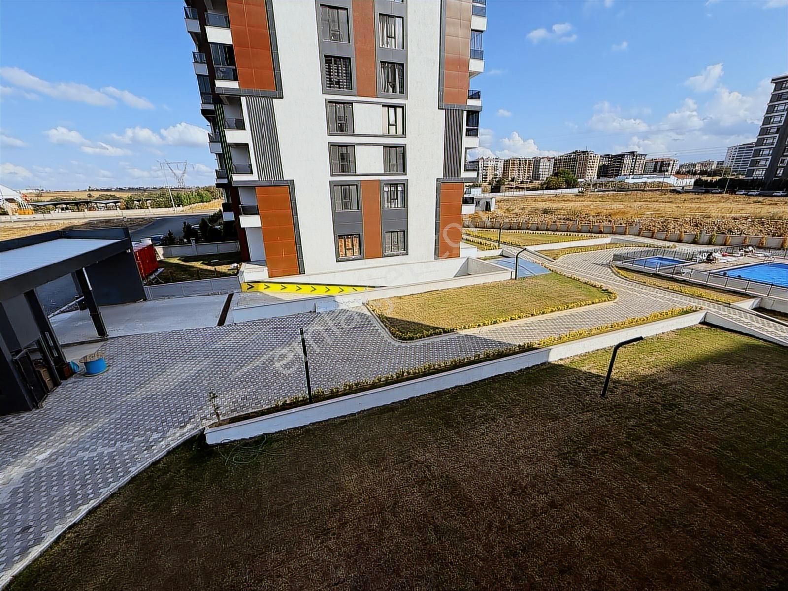 Turyap Hürriyetten İzsiz Towers Da 2.kat 3+1 Kiralık Daire - Görsel 27