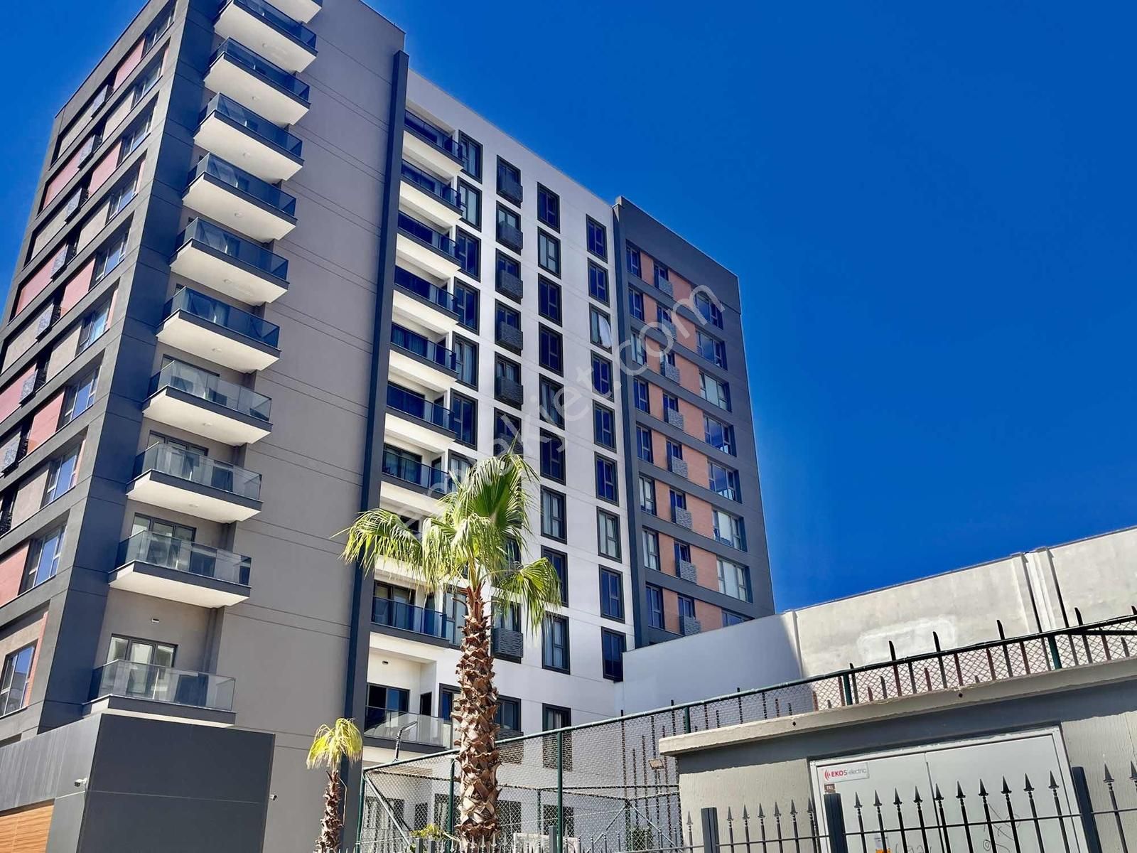 Sancaktepe Siltaş Comfort'ta Sıfır İskanlı Satılık Arakat Daire - Görsel 3