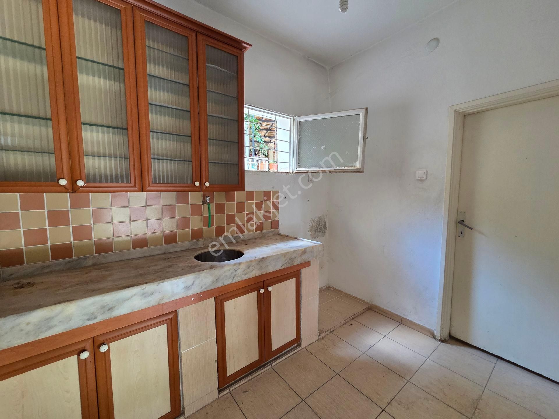 Kozan Merkez De Alt Katı İşyeri 2 Katlı Satılık Müstakil Ev - Görsel 18