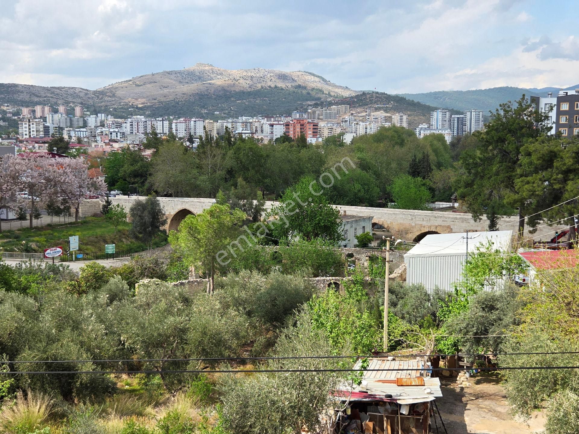 Kozan Merkez De Alt Katı İşyeri 2 Katlı Satılık Müstakil Ev - Görsel 16