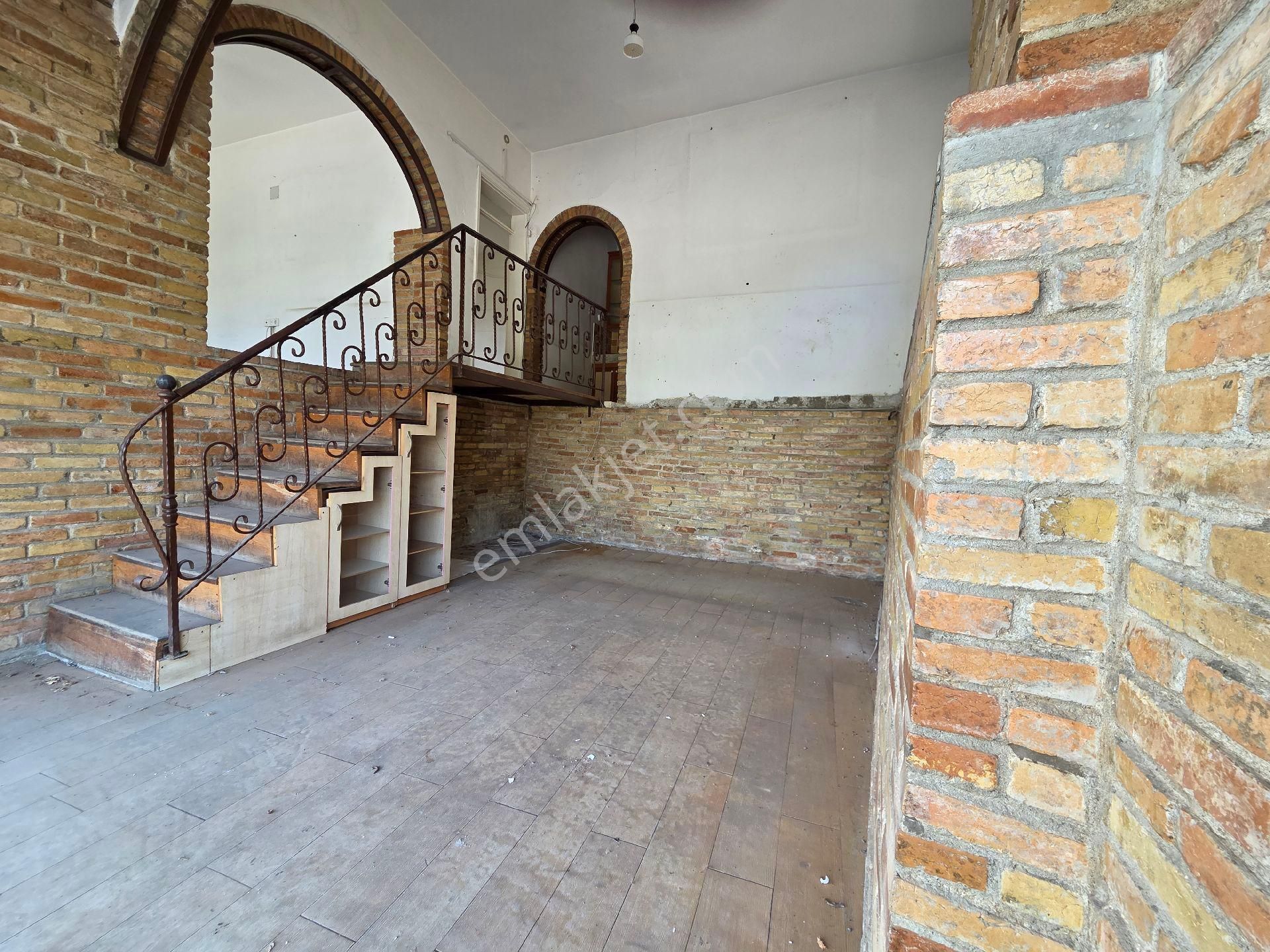 Kozan Merkez De Alt Katı İşyeri 2 Katlı Satılık Müstakil Ev - Görsel 29