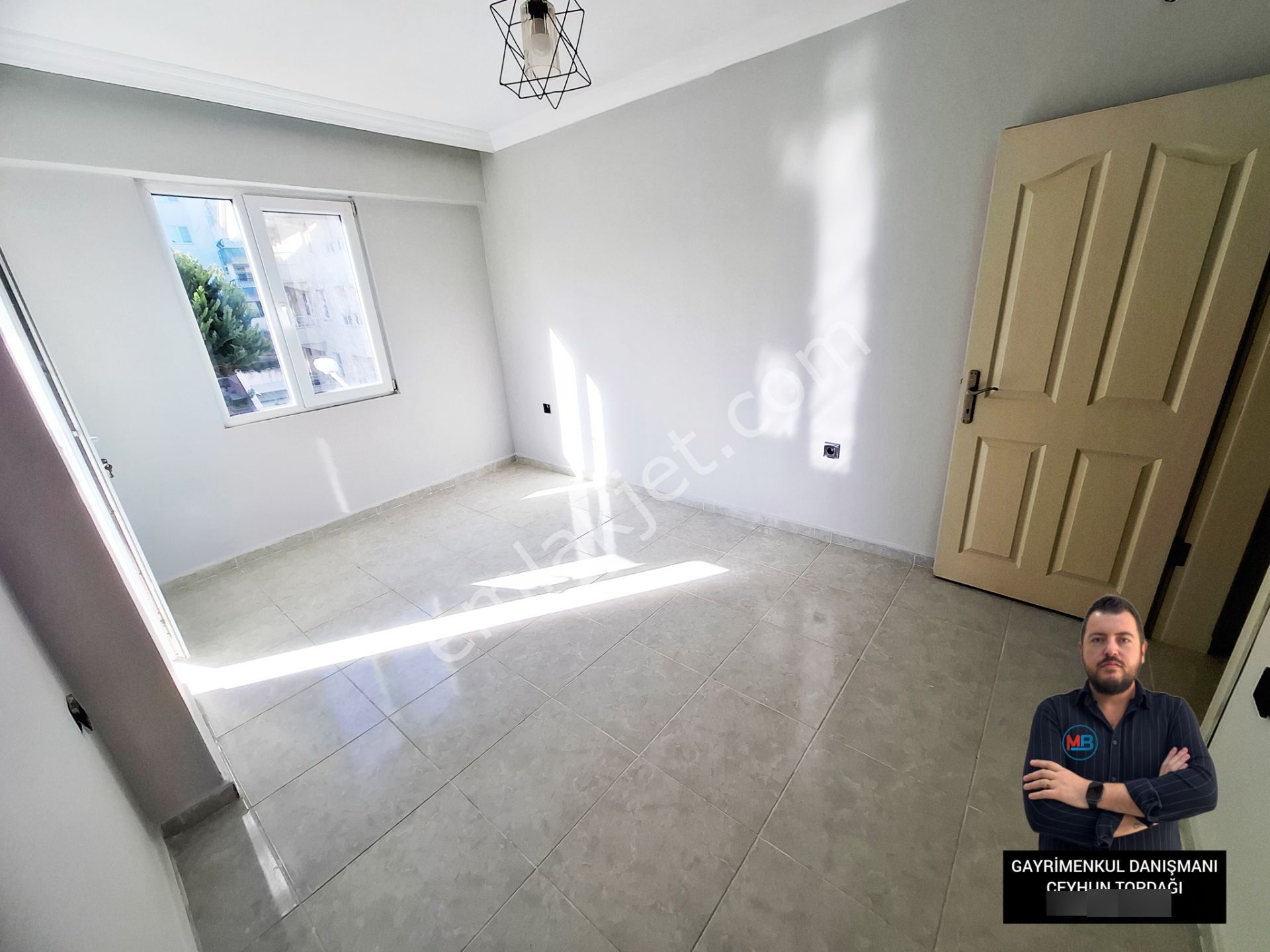 Didim'de Satılık 2+1 Daire Ön Cephe Köşe Başı Denize Yakın ! - Görsel 17