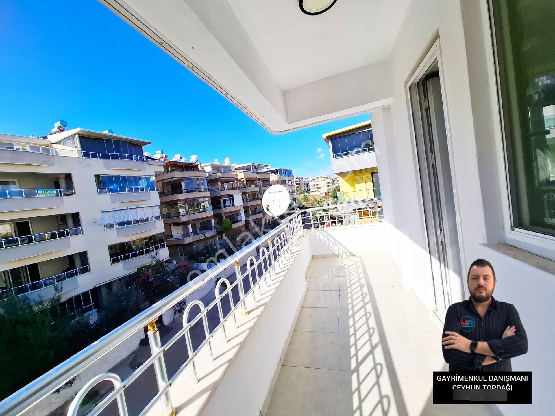 Didim'de Satılık 2+1 Daire Ön Cephe Köşe Başı Denize Yakın ! - Görsel 5