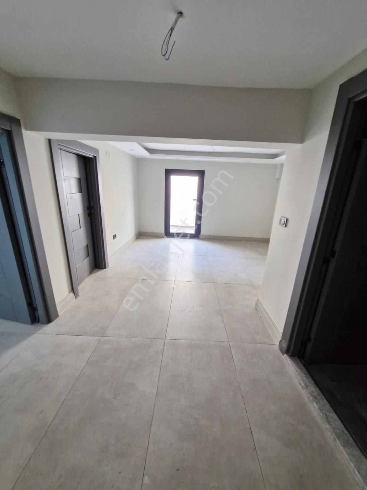 Çeşme Boyalık'ta Müstakil Havuzlu Akıllı Ev Sistemli 7+1 Villa - Görsel 4