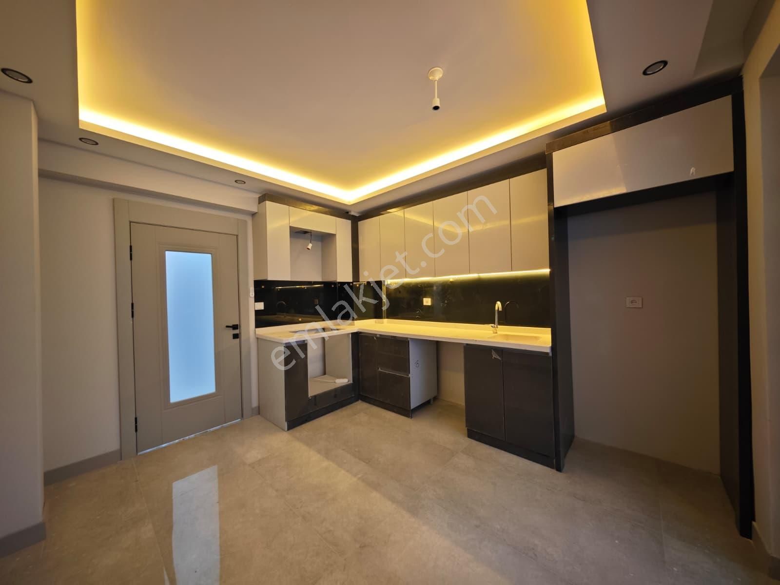 Karapürçek'te Ultra Lüks Yapılı 3+1 Satılık Sıfır Daire !! - Görsel 16