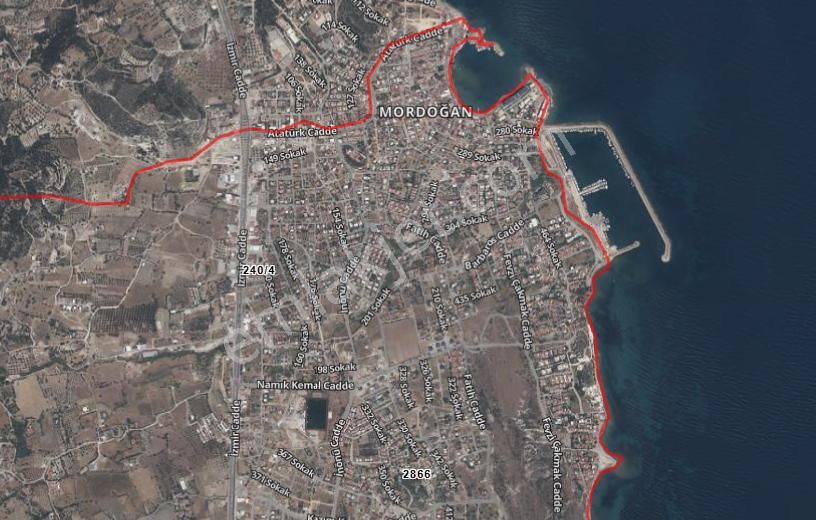 Karaburun Mordoğan Merkez’de Caddeye Yakın Villa Arsası - Görsel 6