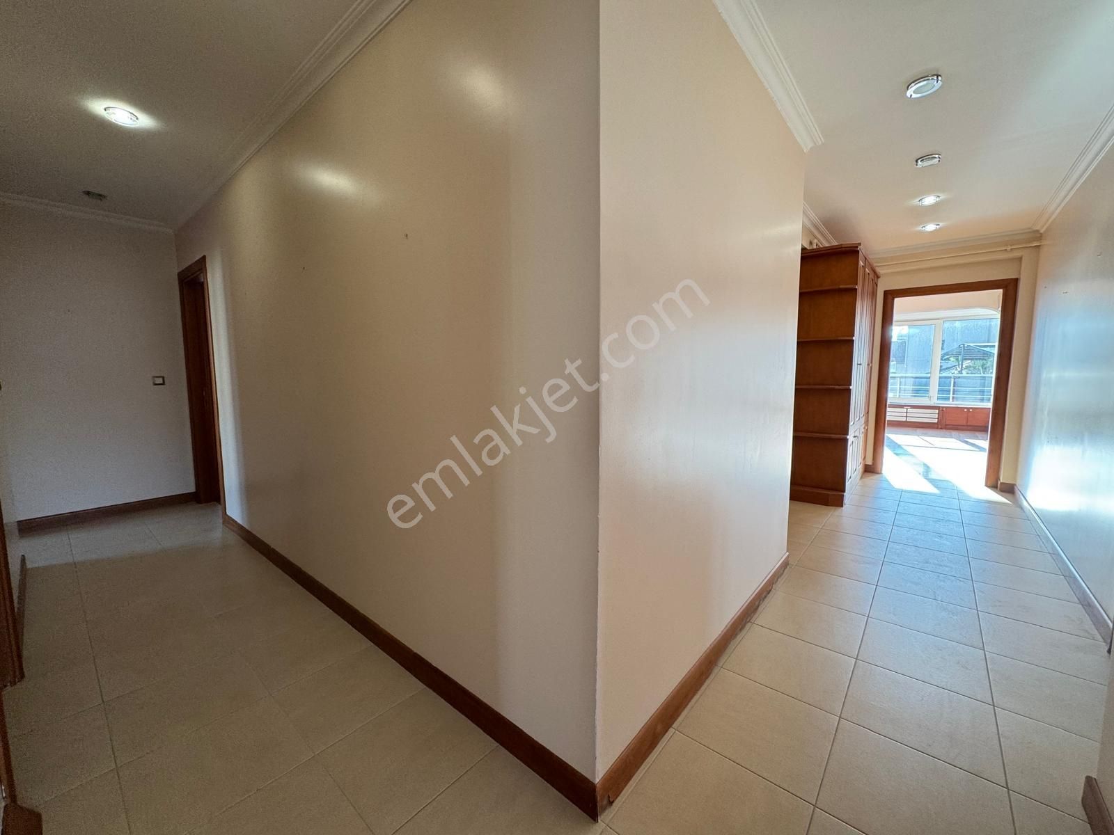 Konut Ve Ticari'den Suadiye'de Geniş 190 M2 Net Satılık 4+1 Daire - Görsel 8