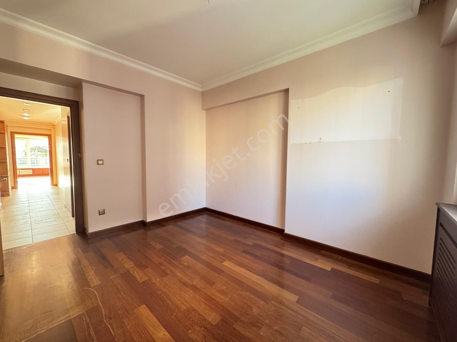 Konut Ve Ticari'den Suadiye'de Geniş 190 M2 Net Satılık 4+1 Daire - Görsel 21