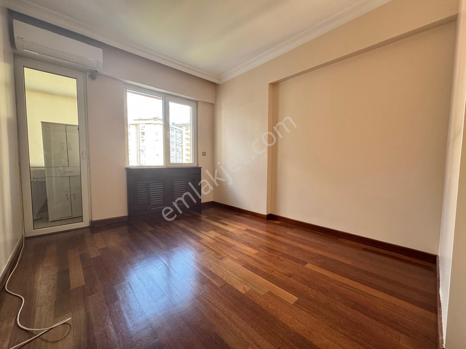 Konut Ve Ticari'den Suadiye'de Geniş 190 M2 Net Satılık 4+1 Daire - Görsel 22