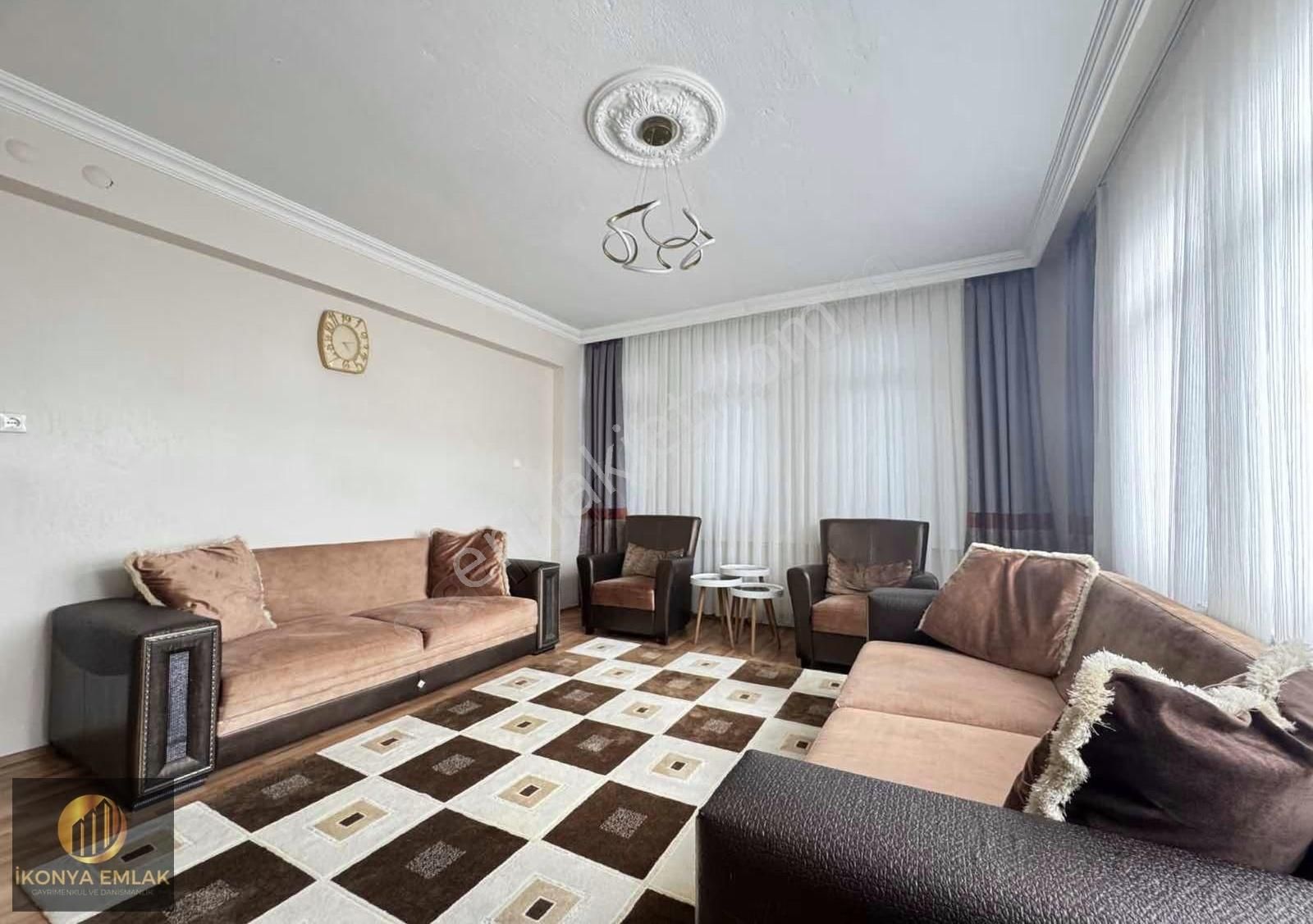 Acil Satılık Araplar Entepe Avm Yakını 3+1 Geniş Süper Konum - Görsel 2