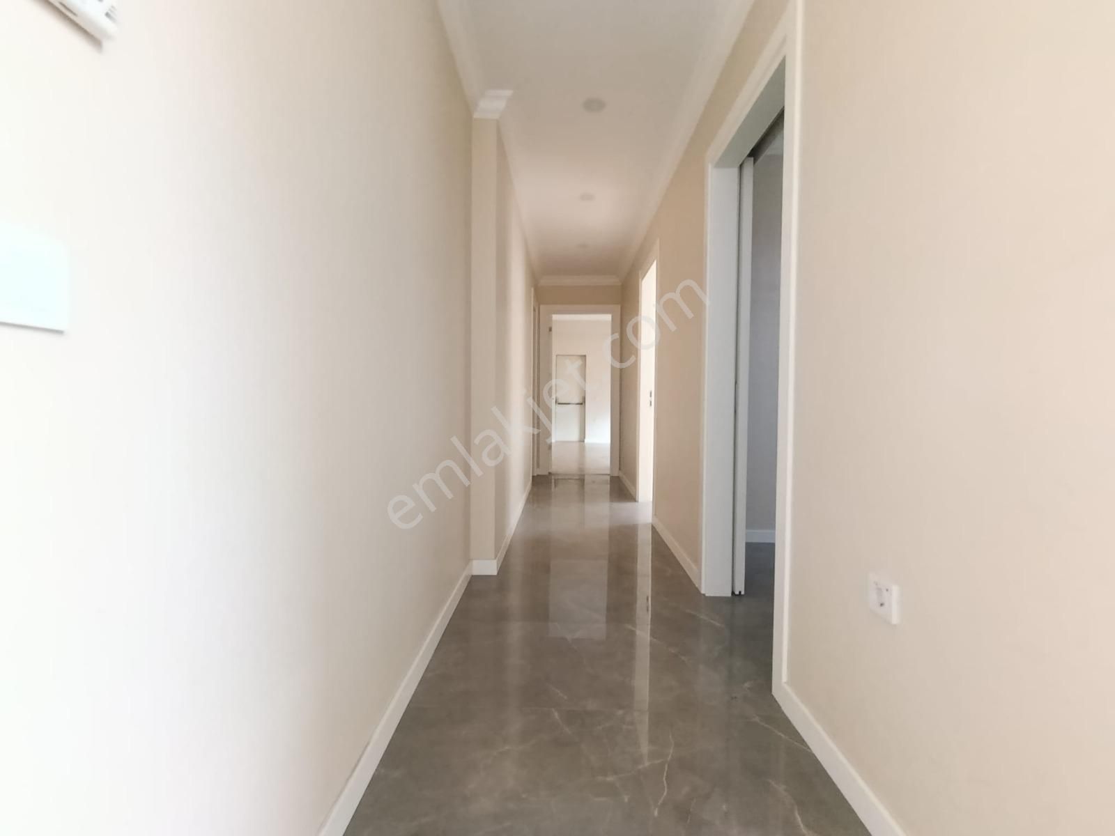 Turyap'tan Göztepe'de Minibüs Caddesi Üzerinde 5.kat Lüks 2+1 - Görsel 2