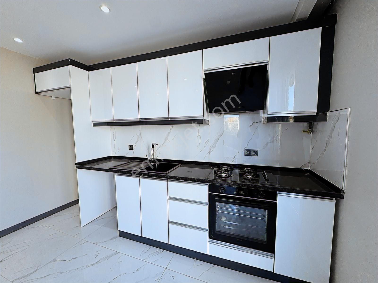 Büyükçekmece Ekinoba 3+1 Merkezi Konum Deniz Manzaralı Satılık - Görsel 15