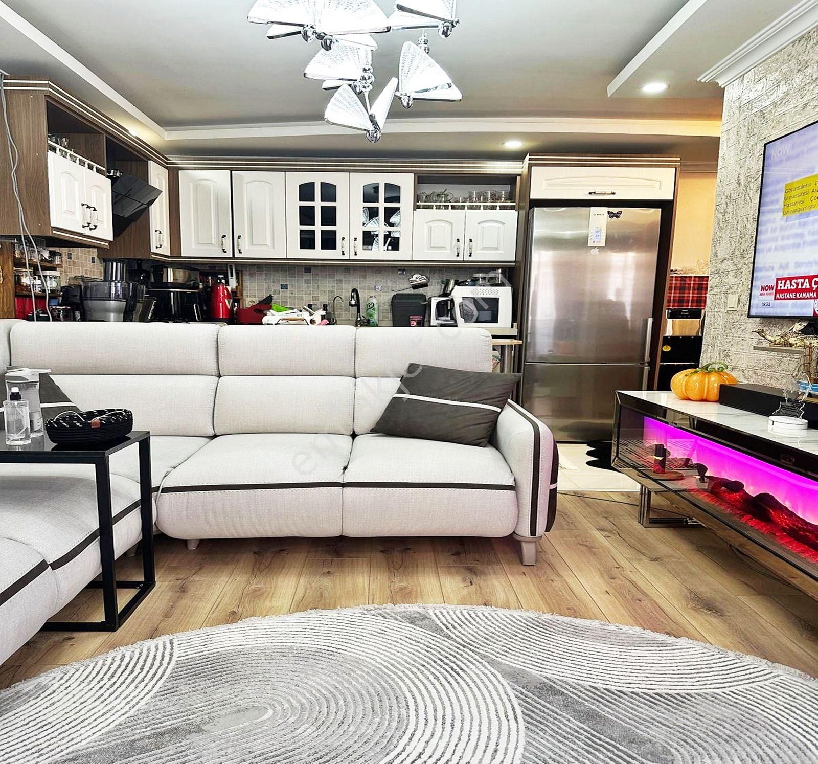 Esenyurt Ak Evler Mah.2+1 Kat Mülkiyetli Acil Satılık Daire - Görsel 3