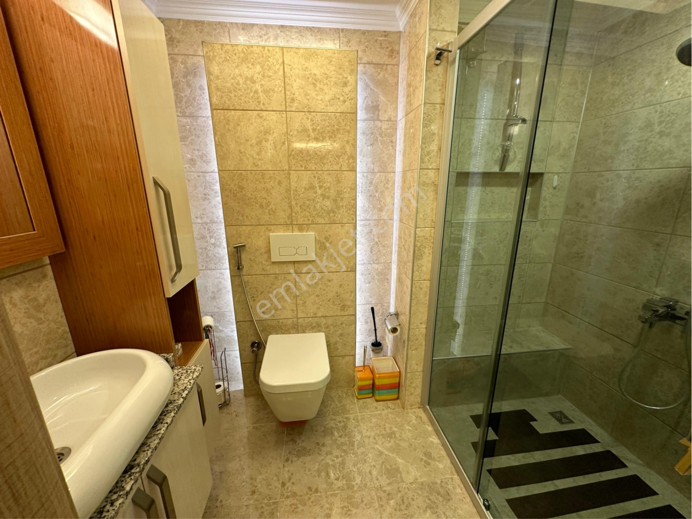 Kuşadası Trend Royal Sitesinde Satılık 3+1 Daire - Görsel 27