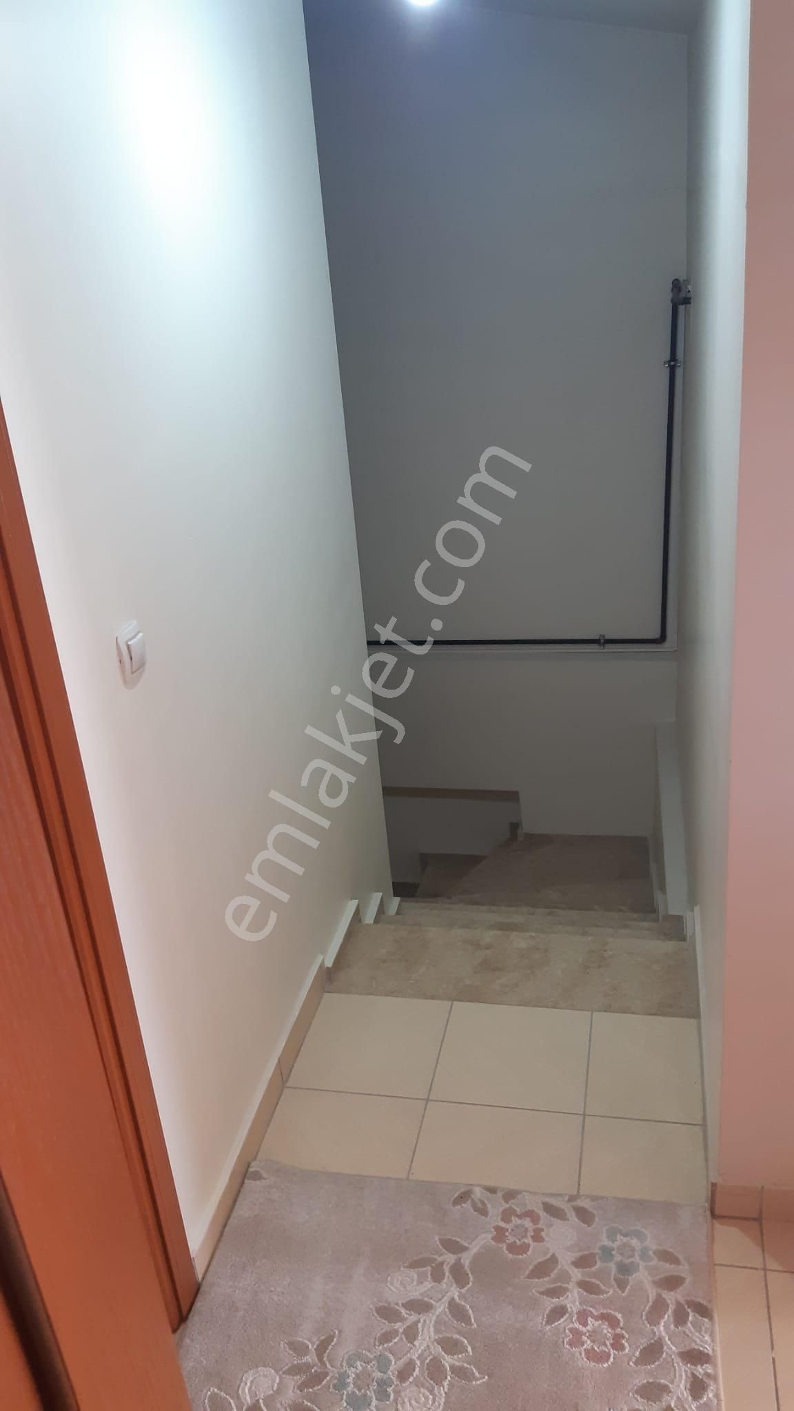 Dutlubahçe 'de Merkezi Konumda Doğalgazlı , Teraslı 4+1 Dubleks - Görsel 24