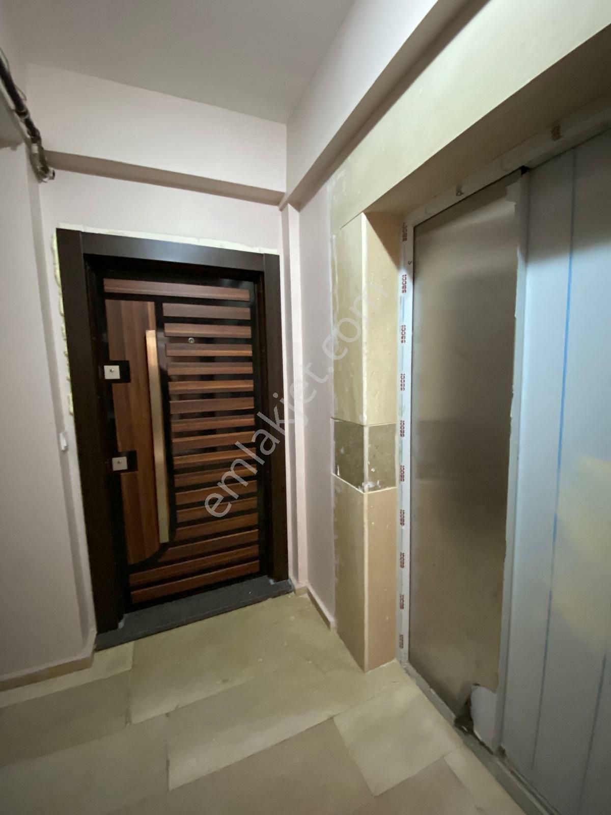 Beylikdüzü Kavaklı Da 2+1 80 M2 - Görsel 13