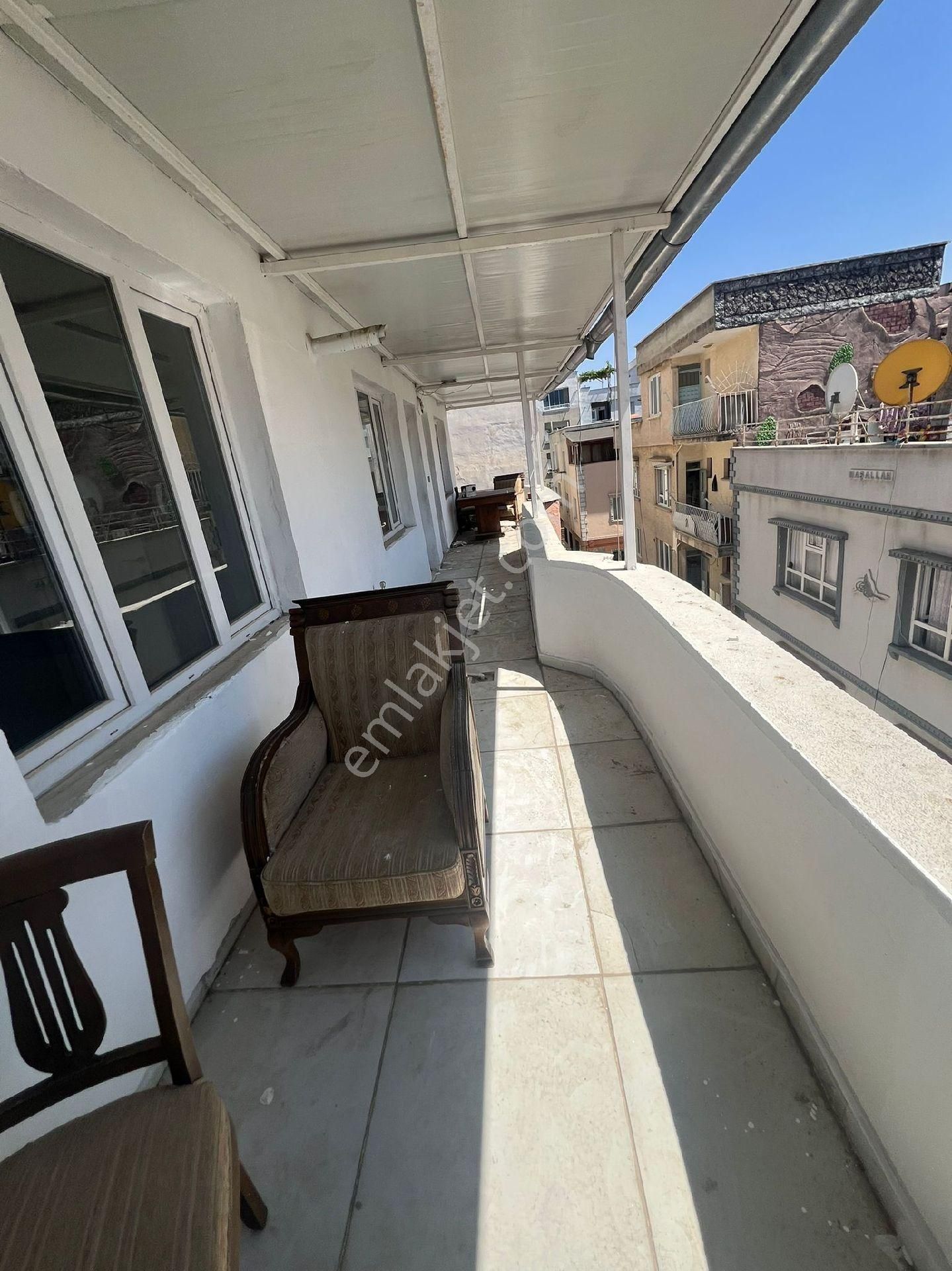 Bilge Emlaktan Konakta Satlık 3+1 Yıkım Kararı Yoktur. - Görsel 6