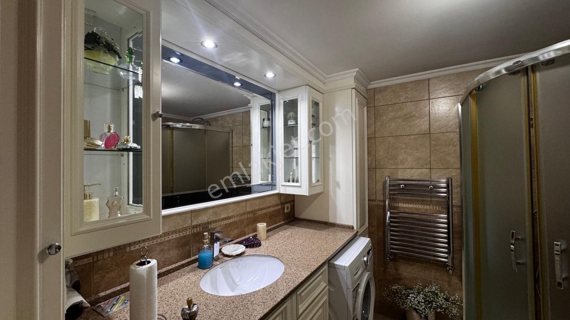 Güzelyalı Sahilde,kesintisiz Deniz Manzaralı Yalı Dairesi - Görsel 16