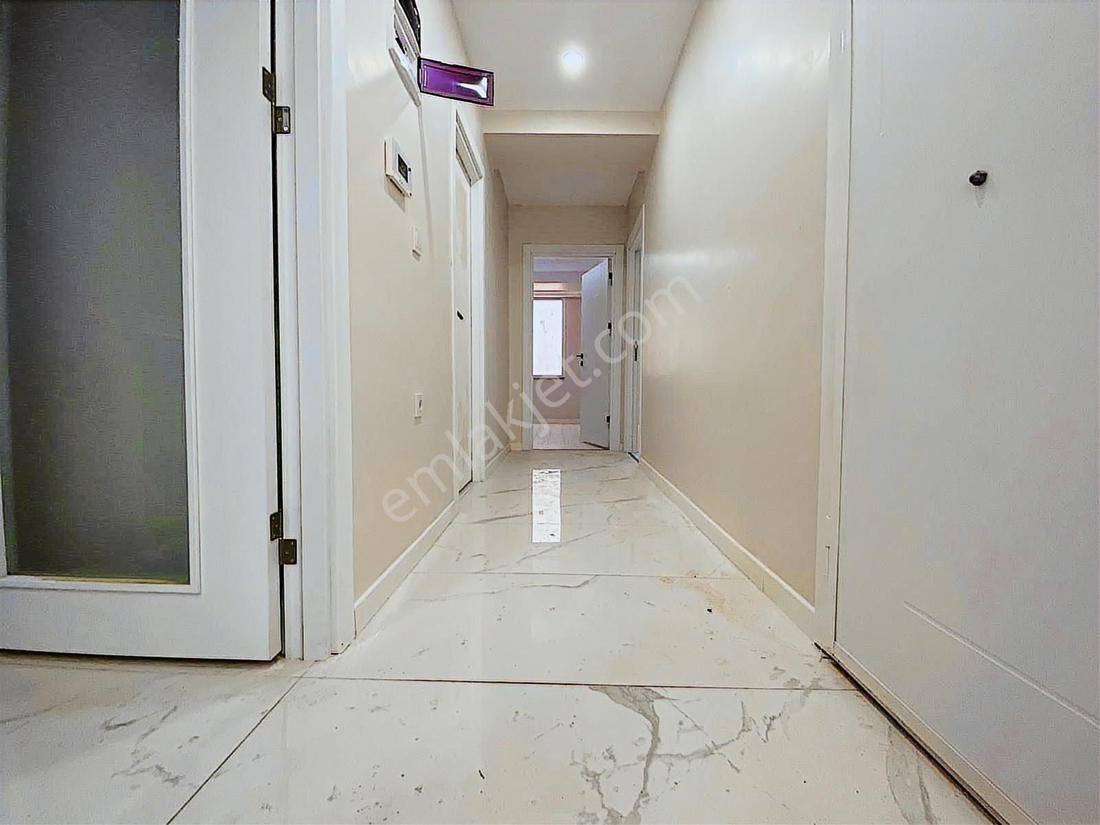 B.evler Basınsitesi 5 Yıllık Binada 2+1 90 M2 2. Kat Asansörlü - Görsel 6