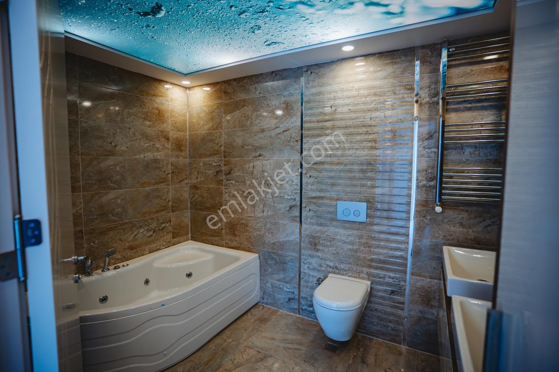 Site İçerisinde 5+1 Tripleks Villa - Görsel 17