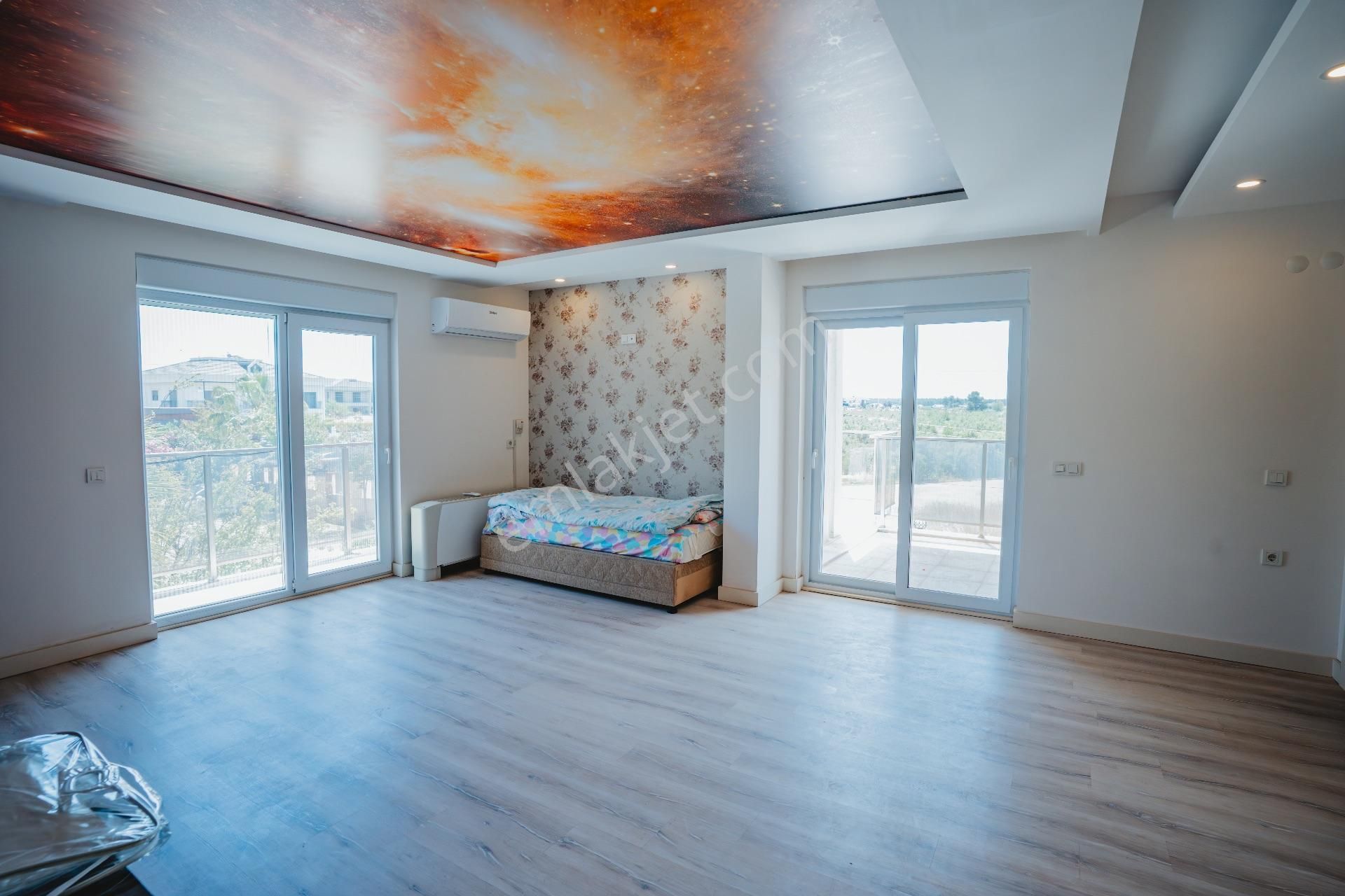 Site İçerisinde 5+1 Tripleks Villa - Görsel 13