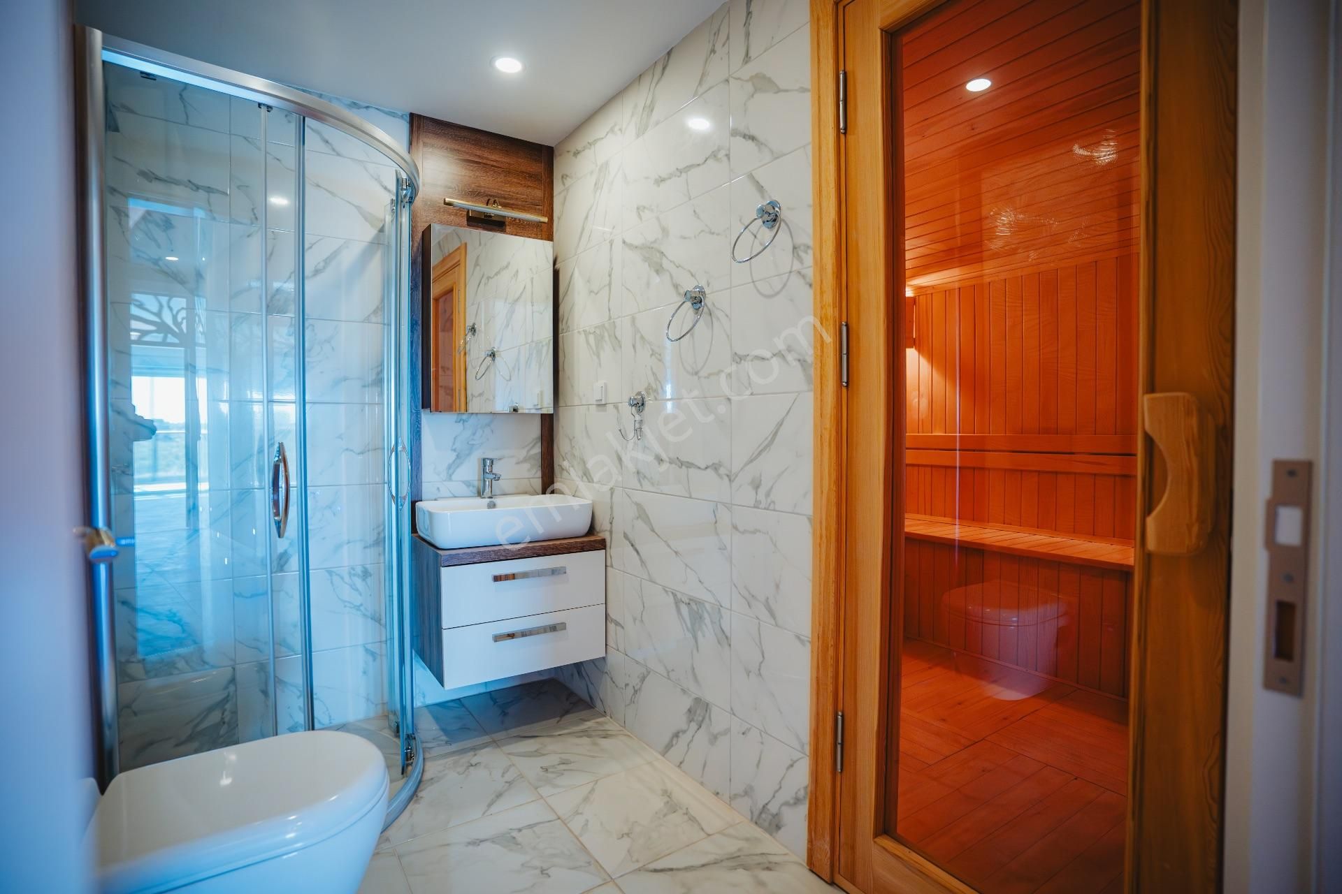 Site İçerisinde 5+1 Tripleks Villa - Görsel 31