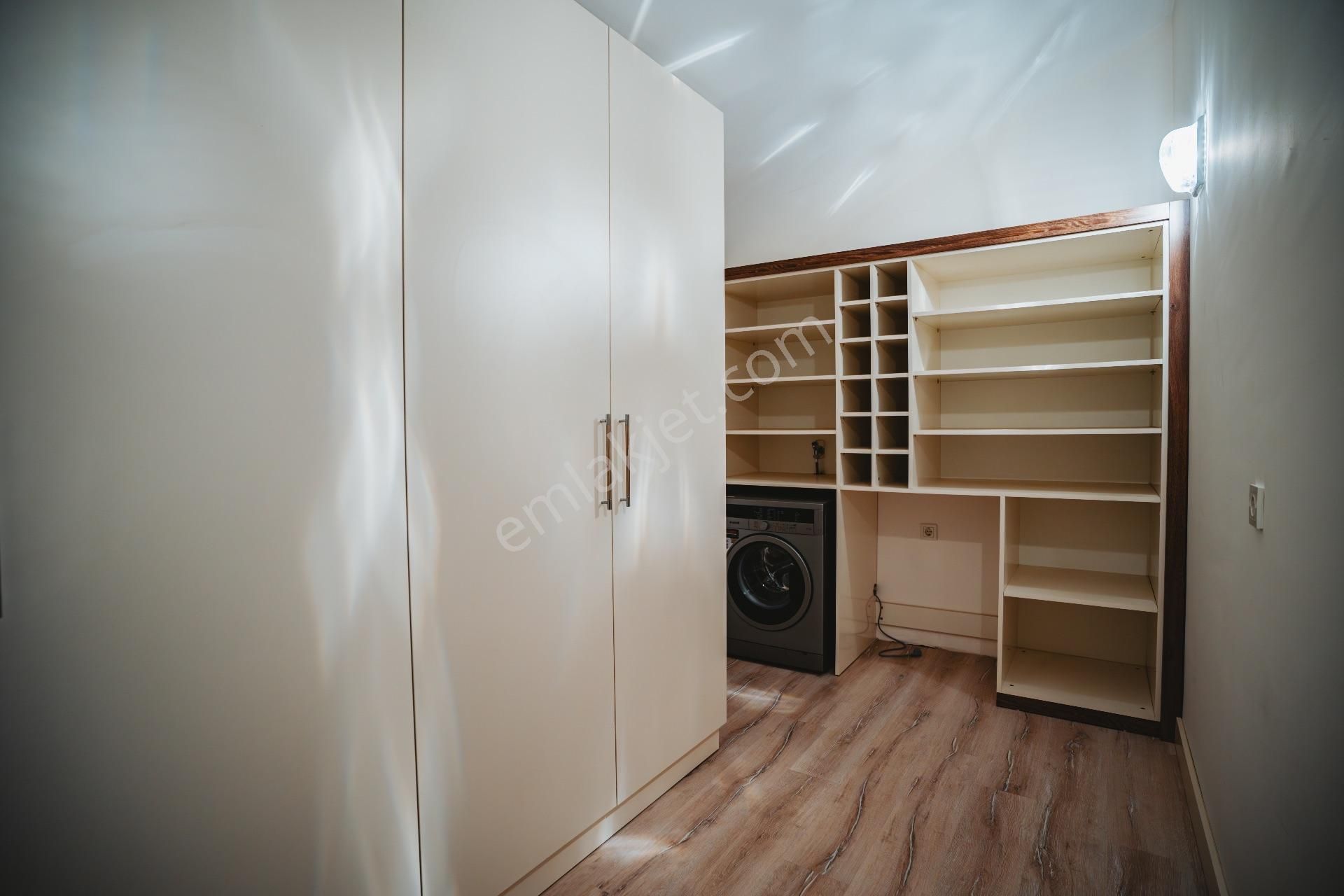 Site İçerisinde 5+1 Tripleks Villa - Görsel 28