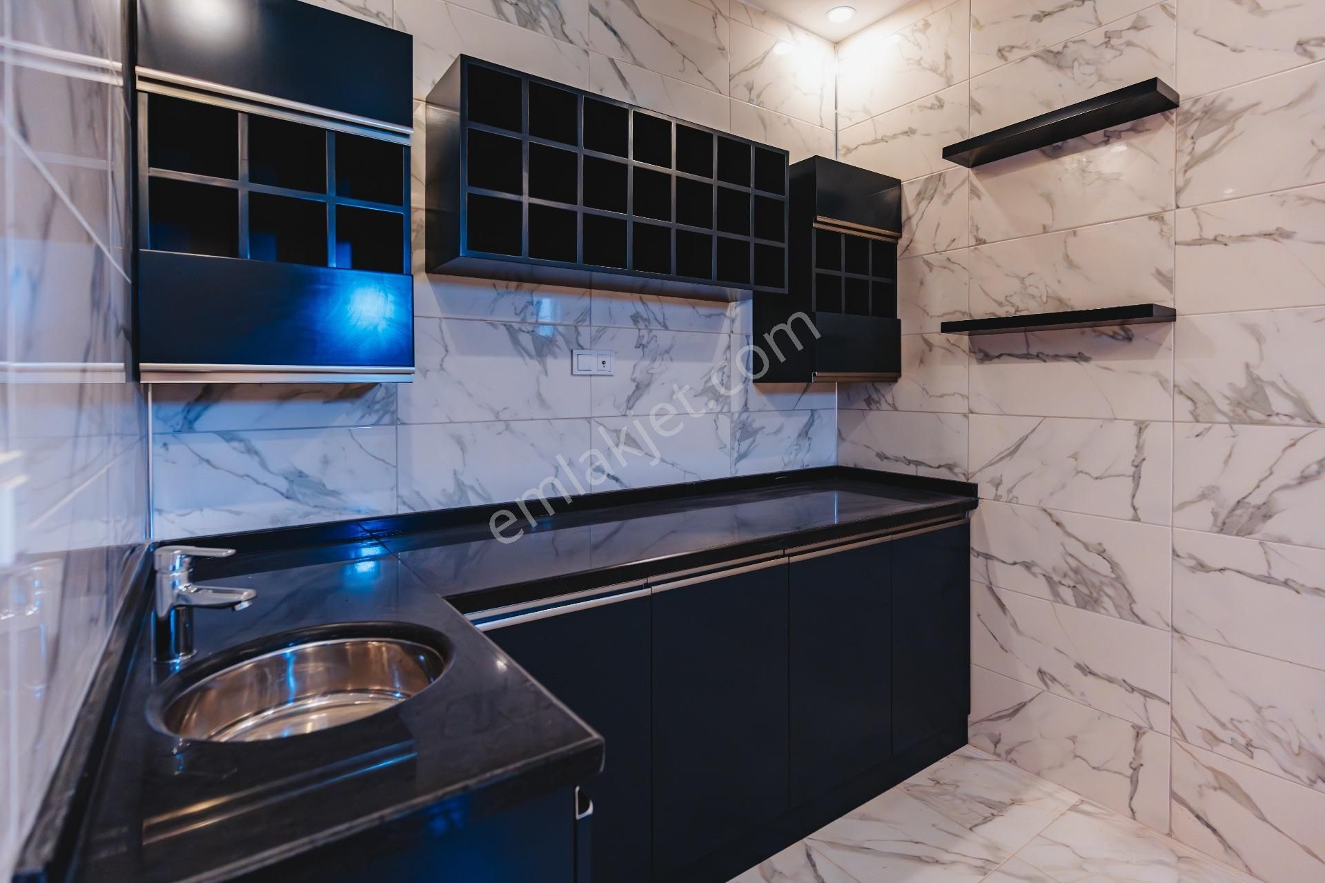 Site İçerisinde 5+1 Tripleks Villa - Görsel 29