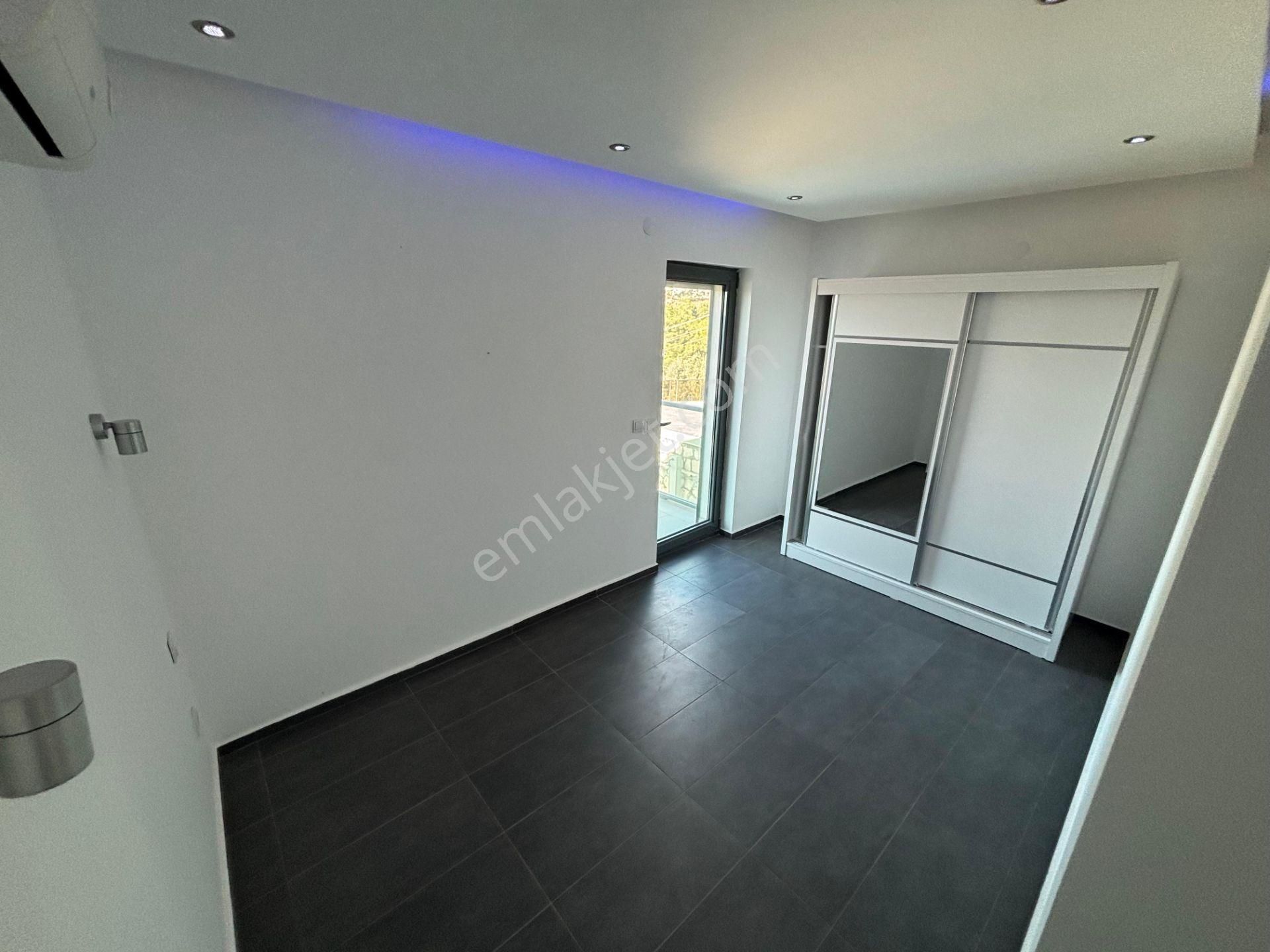 Didim Akbükte Müstakil Havuzlu Ful Deniz Manzaralı Satılık Villa - Görsel 27