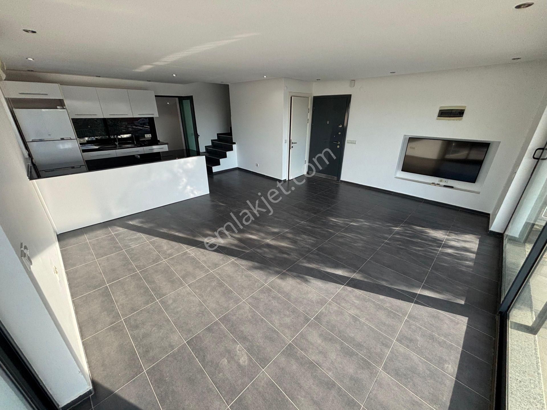 Didim Akbükte Müstakil Havuzlu Ful Deniz Manzaralı Satılık Villa - Görsel 22