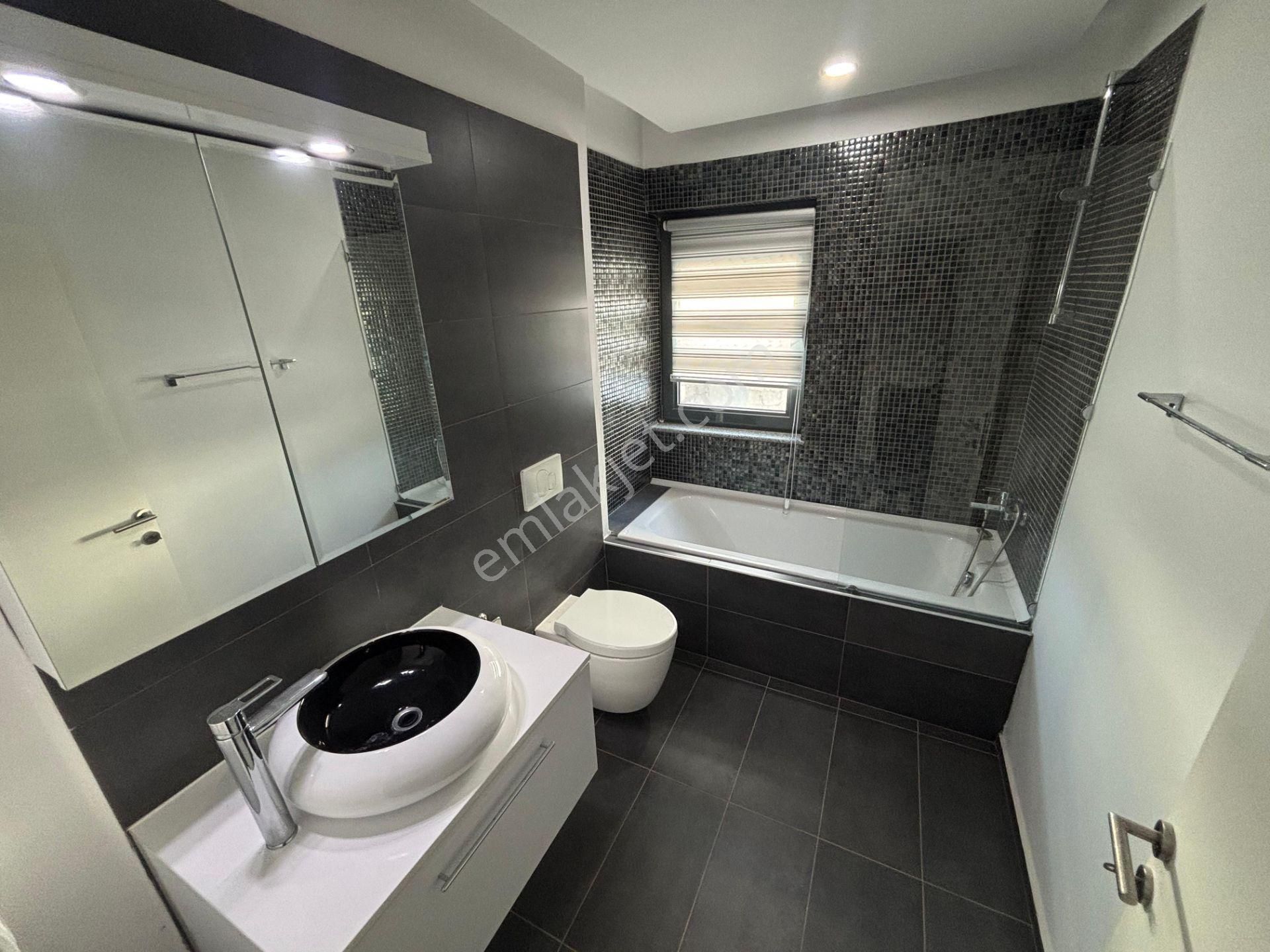 Didim Akbükte Müstakil Havuzlu Ful Deniz Manzaralı Satılık Villa - Görsel 30