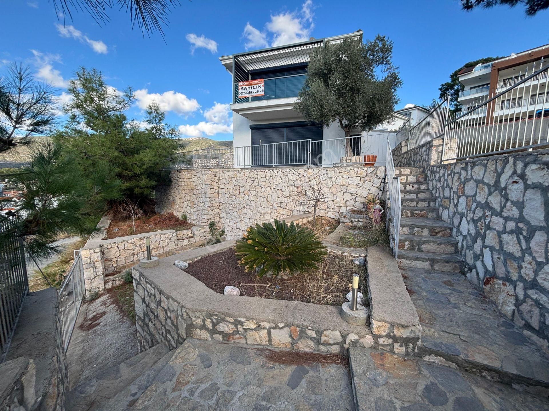 Didim Akbükte Müstakil Havuzlu Ful Deniz Manzaralı Satılık Villa - Görsel 3