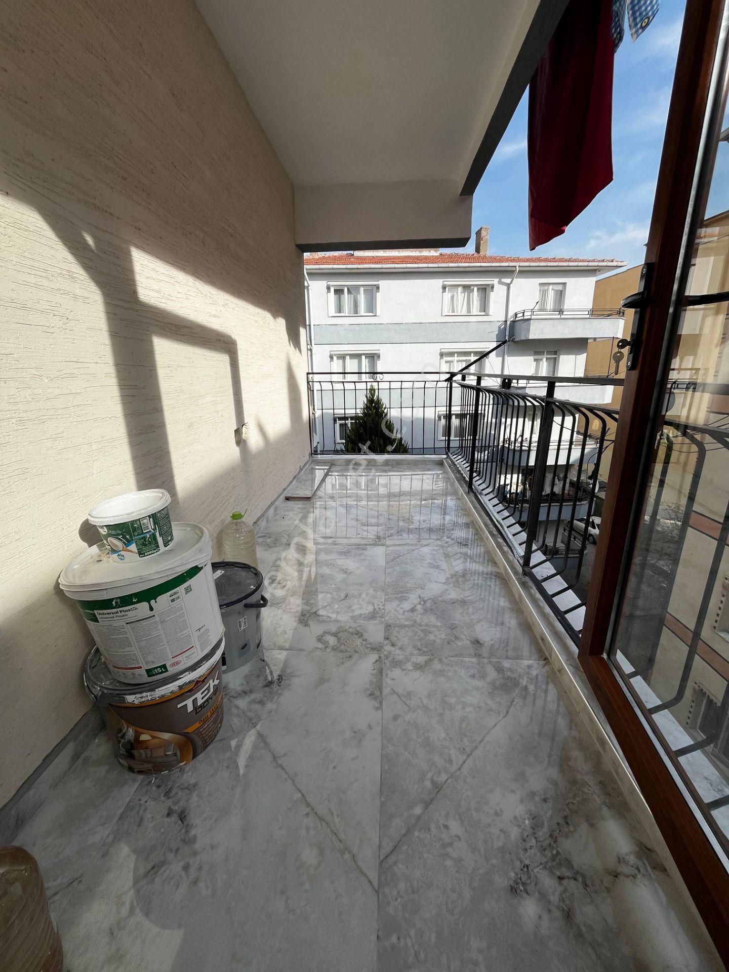 Mareşal Çakmak Mh Muazzam Konumda 3+1 Ara Katta Süper Lux Yapılı Daire - Görsel 7