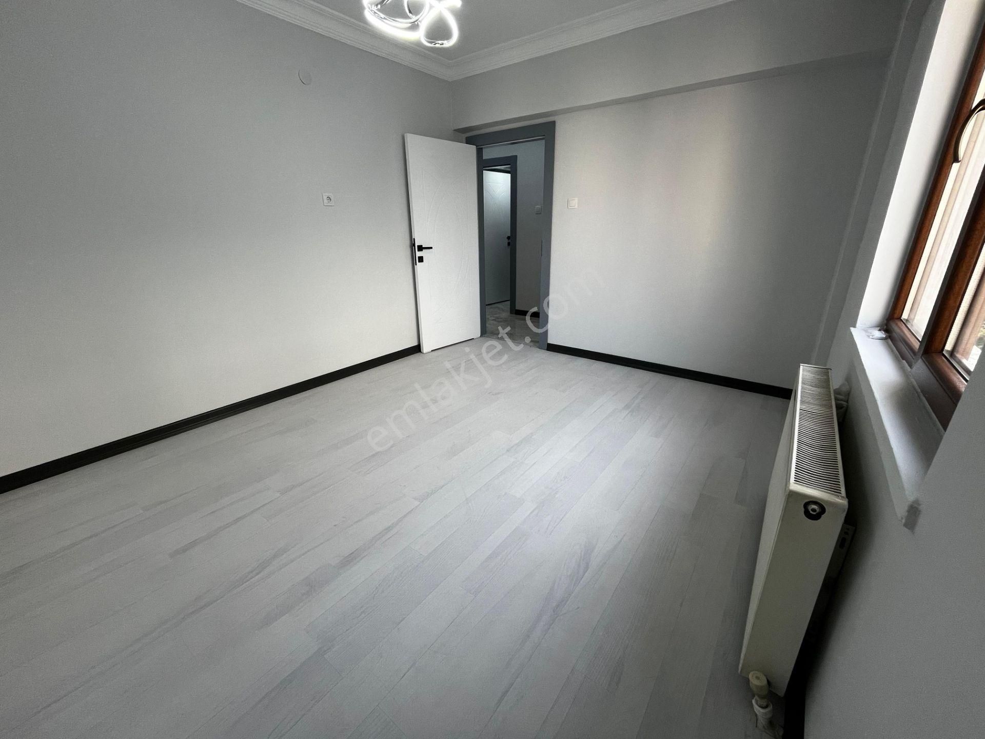 Mareşal Çakmak Mh Muazzam Konumda 3+1 Ara Katta Süper Lux Yapılı Daire - Görsel 25