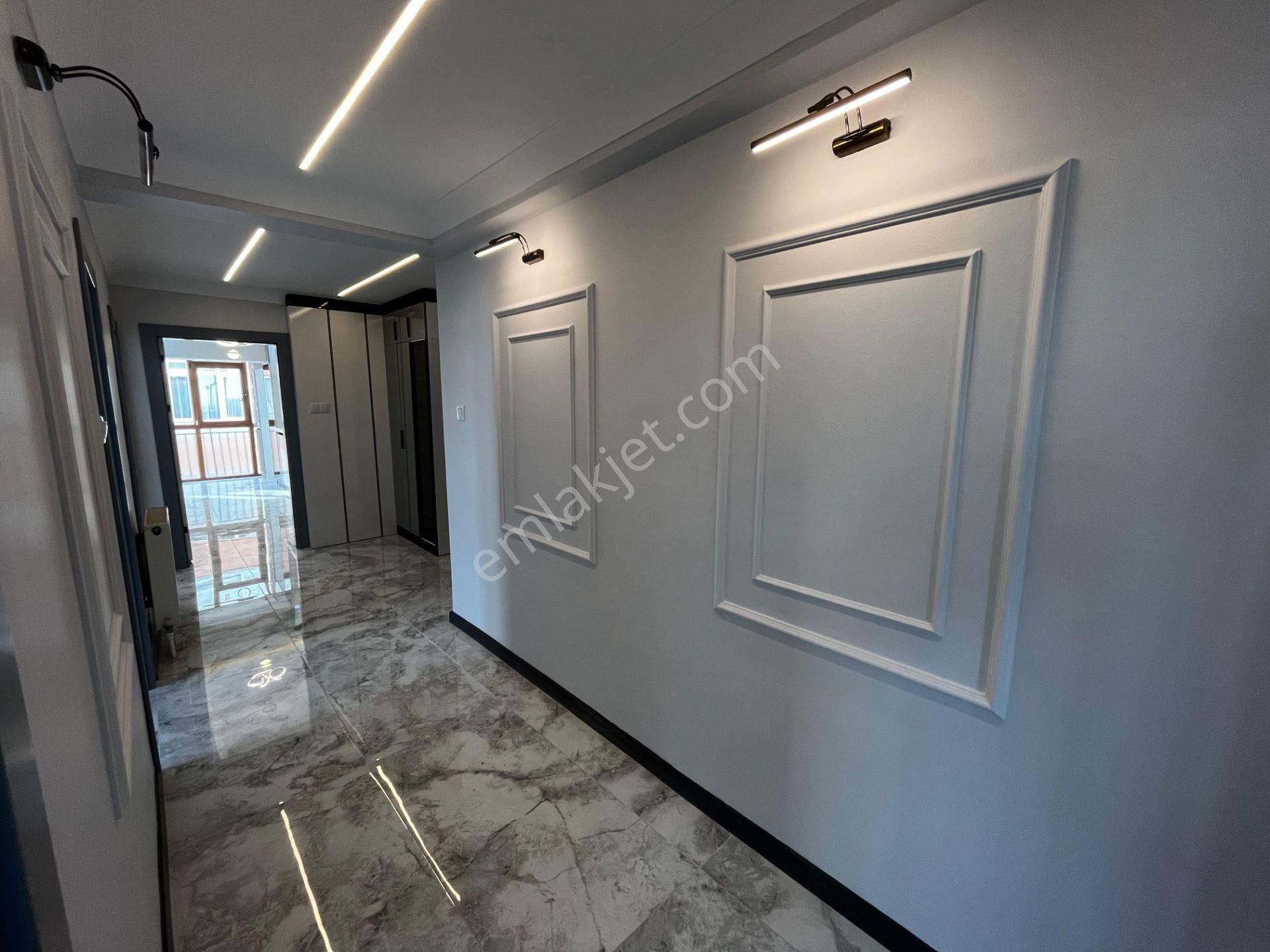 Mareşal Çakmak Mh Muazzam Konumda 3+1 Ara Katta Süper Lux Yapılı Daire - Görsel 34