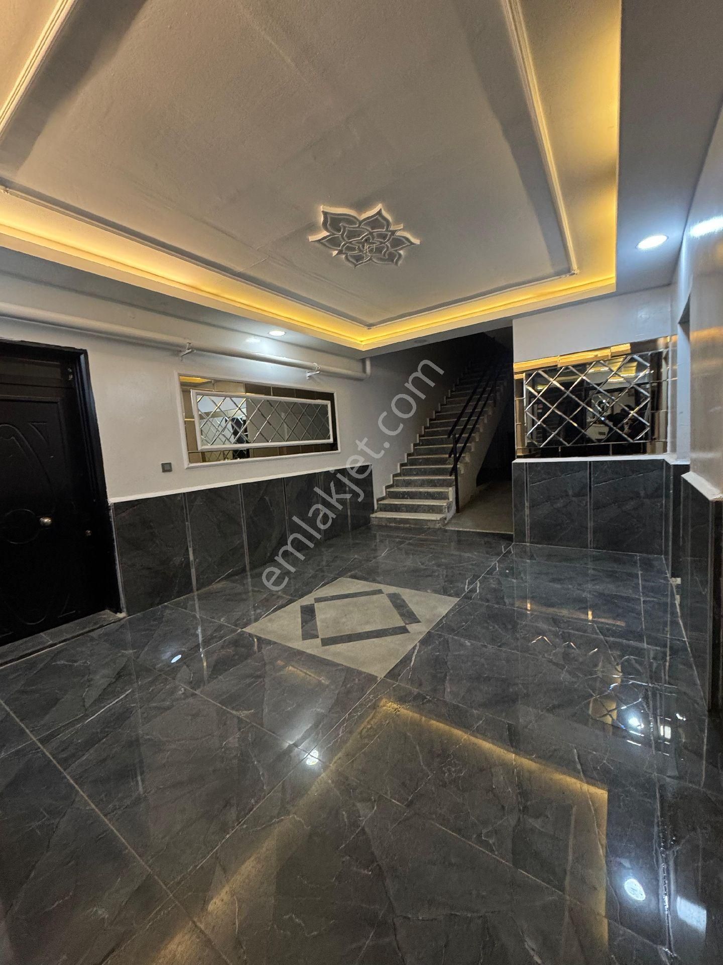 Karataş Merkezde 3+1 Ferah Balkonlu Daire - Görsel 2