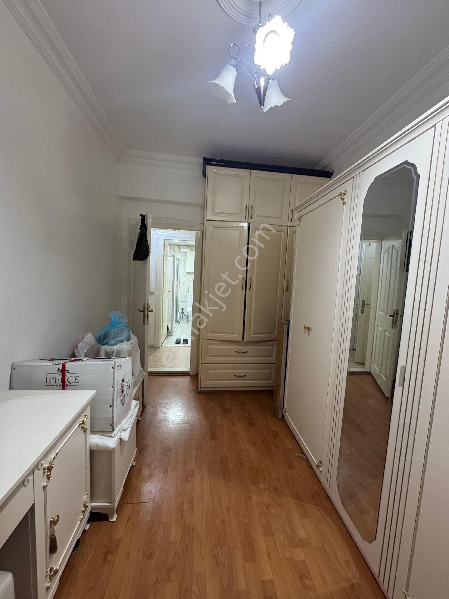 Karataş Merkezde 3+1 Ferah Balkonlu Daire - Görsel 11