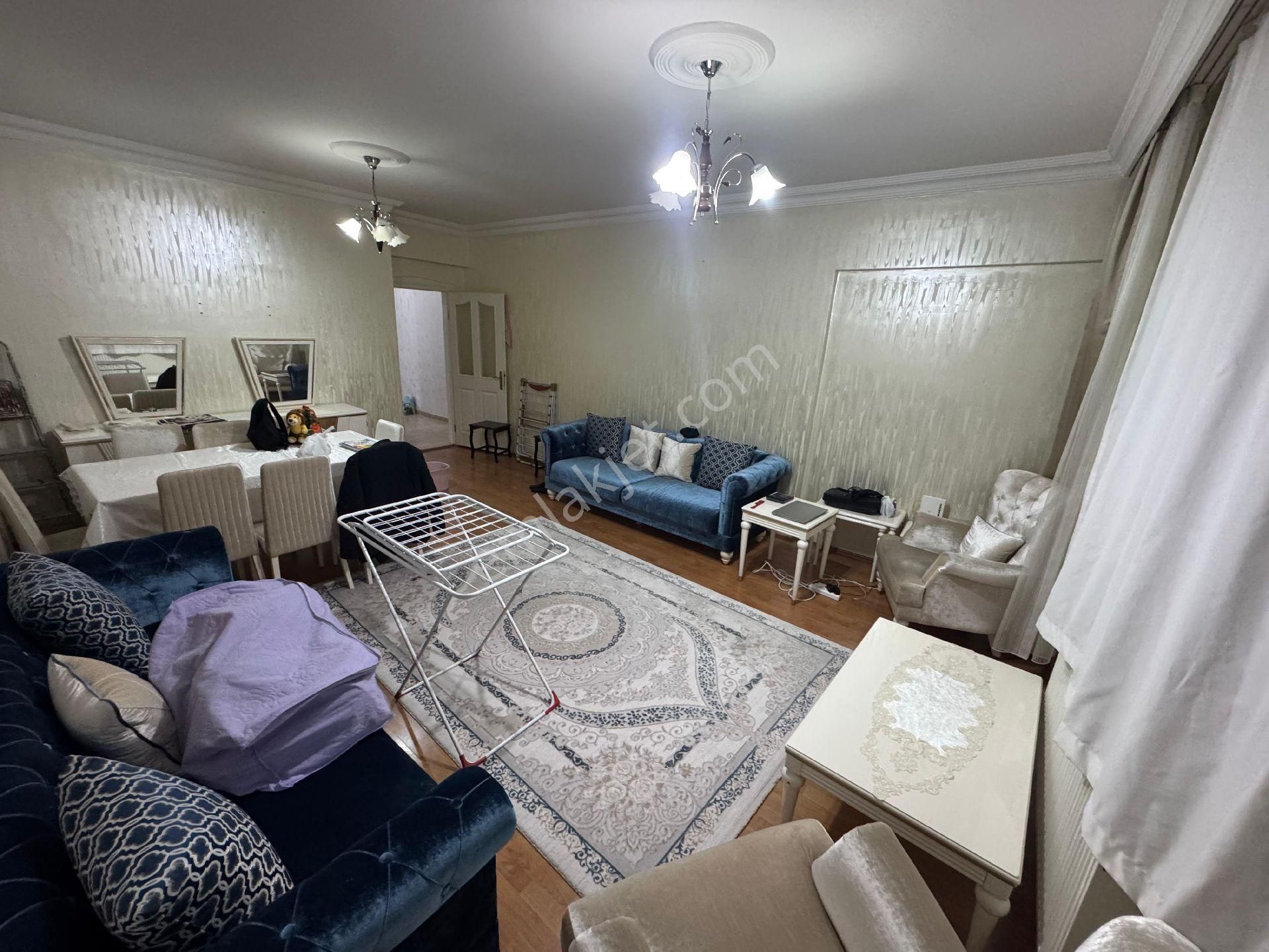 Karataş Merkezde 3+1 Ferah Balkonlu Daire - Görsel 24